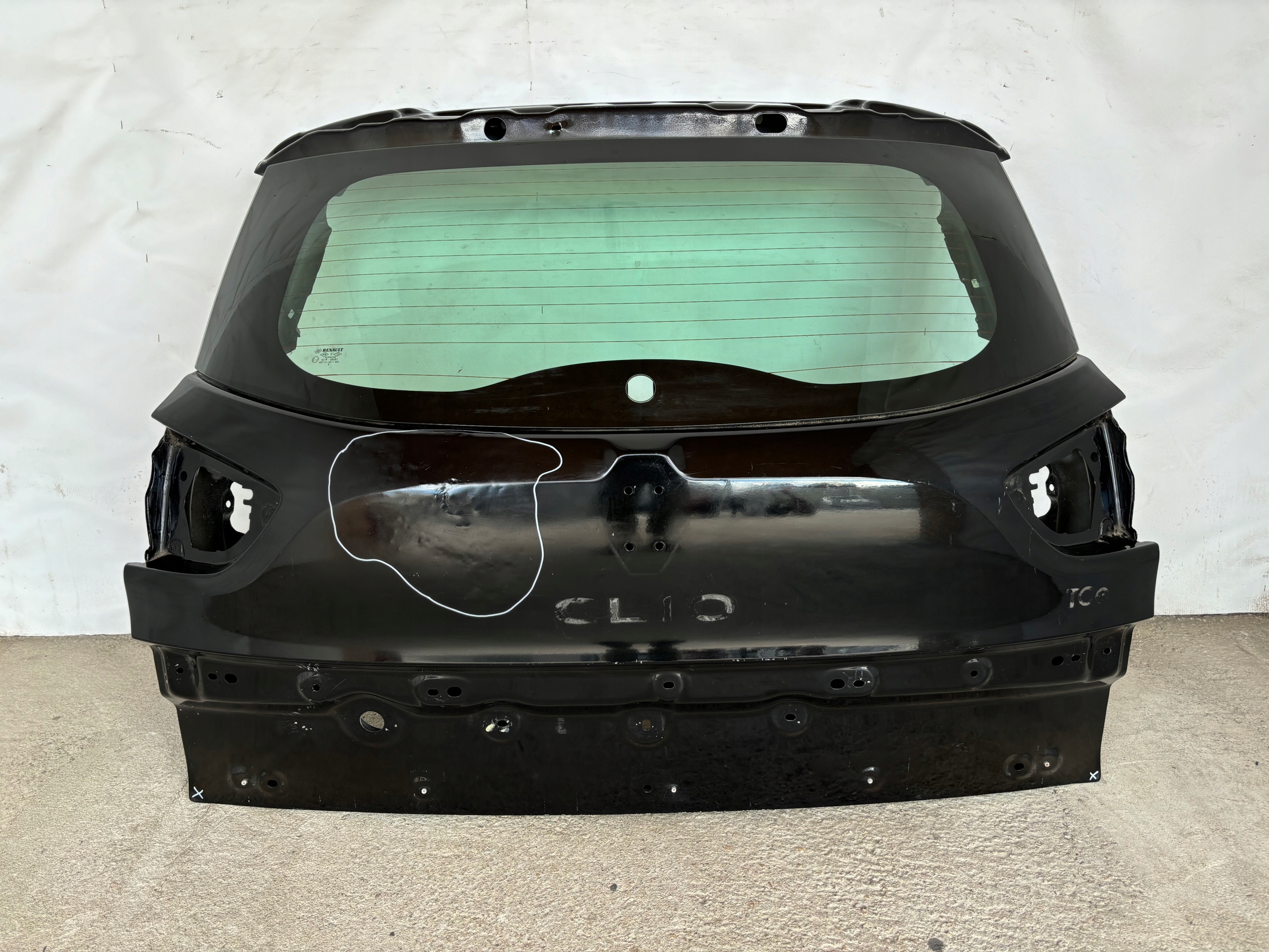 RENAULT CLIO IV KOMBI KLAPA BAGAŻNIKA TYŁ POZNAŃ (==GIEŁDA==)