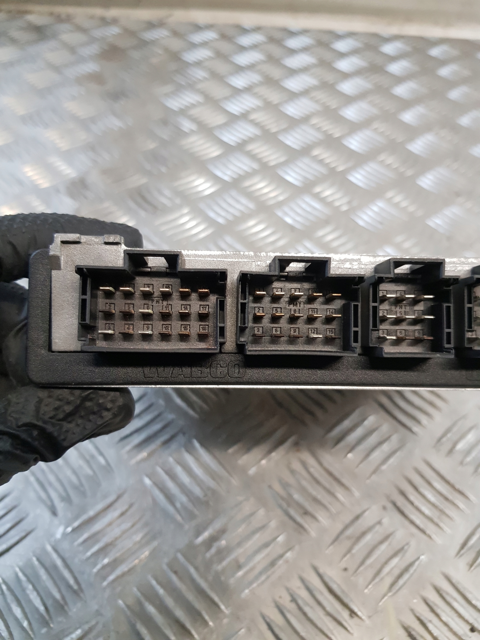 control unit EBS SBUS WABCO 4461300280 MERCEDES