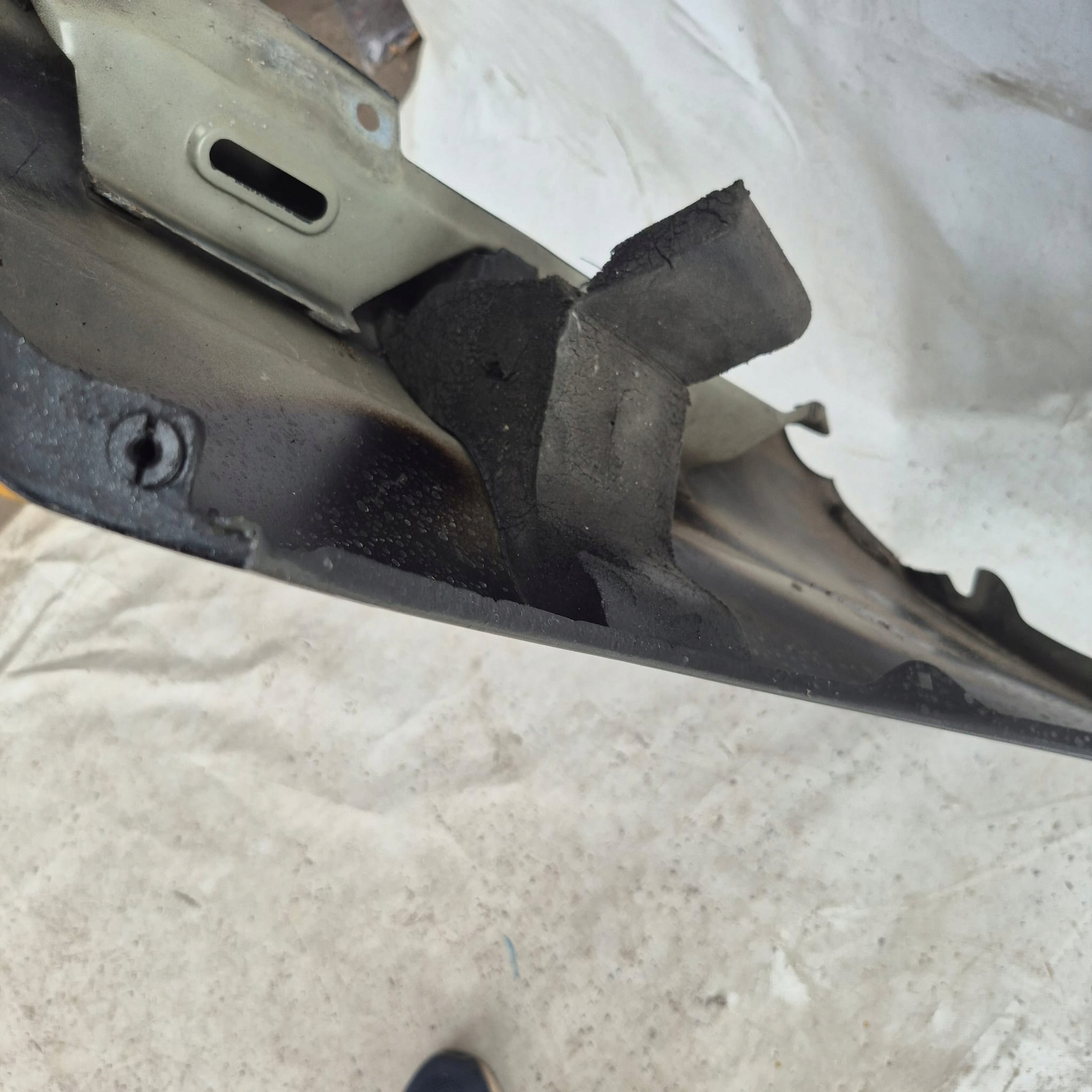 VW JETTA V 5 05-11 fender front front right