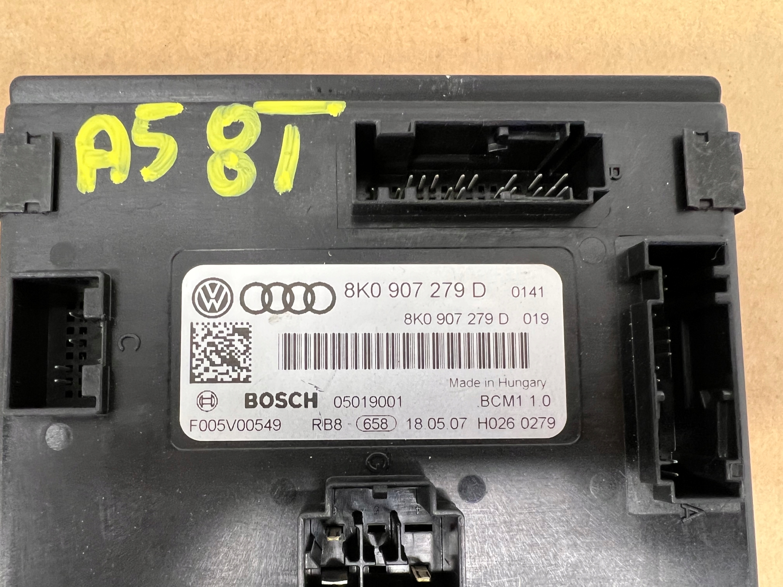 Audi A5 8T Unité commande confort 8K0907279D