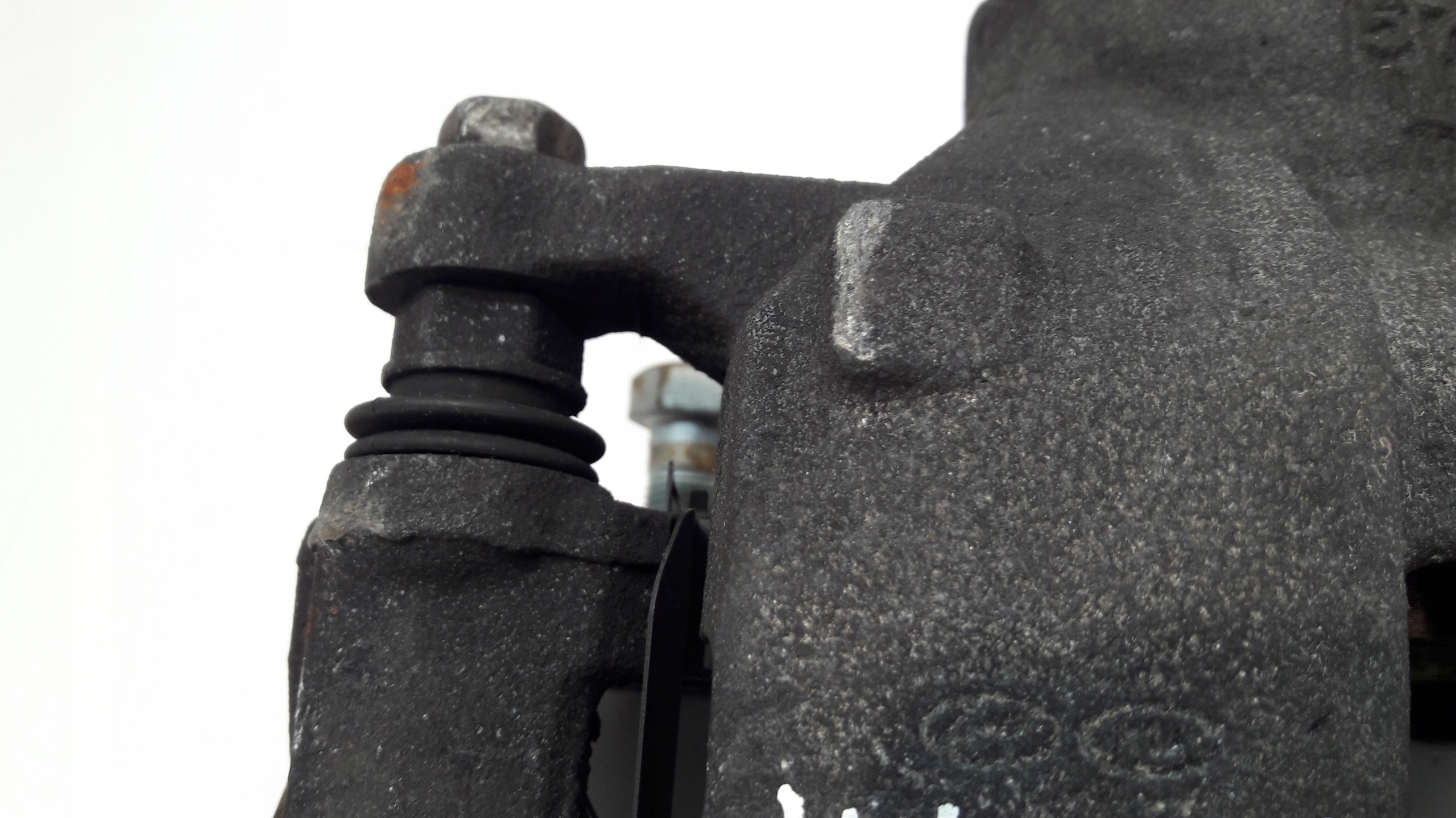 HYUNDAI KONA caliper brake left front 9JR