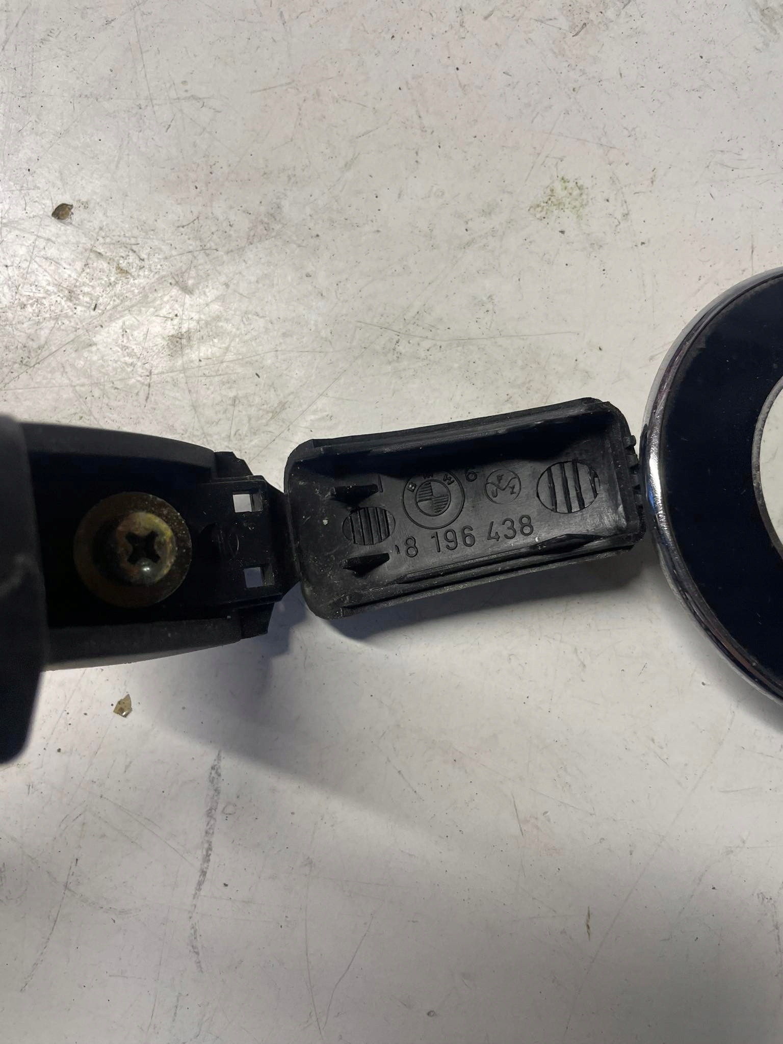 BMW E46 COMPACT RĄCZKA PODSUFITKI M-PAKIET Producent części BMW OE