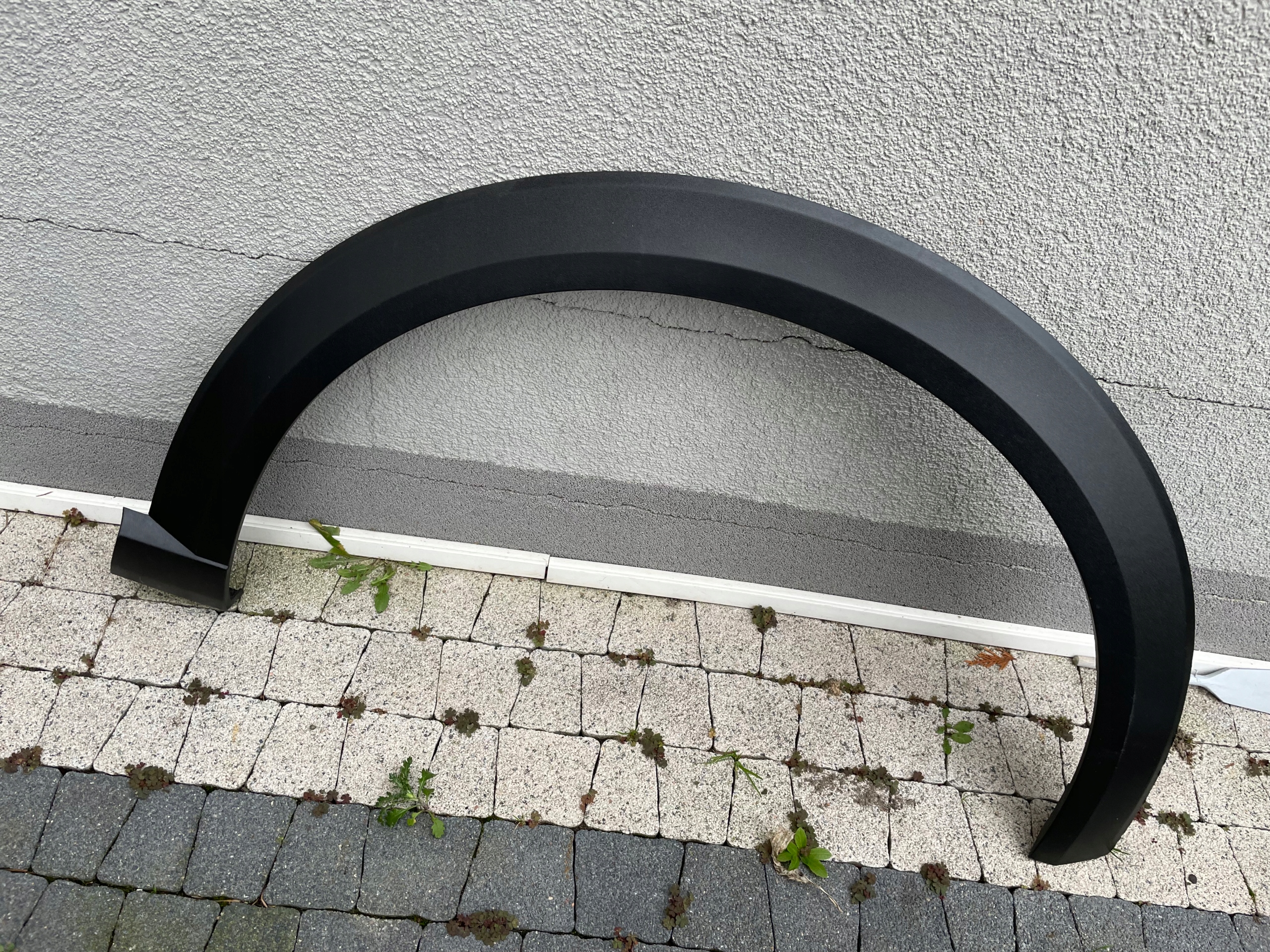 L1TB-S16D238-A - FORD PUMA НАКЛАДКА НА ПЕРЕДНЕЕ ПРАВОЕ КРЫЛО