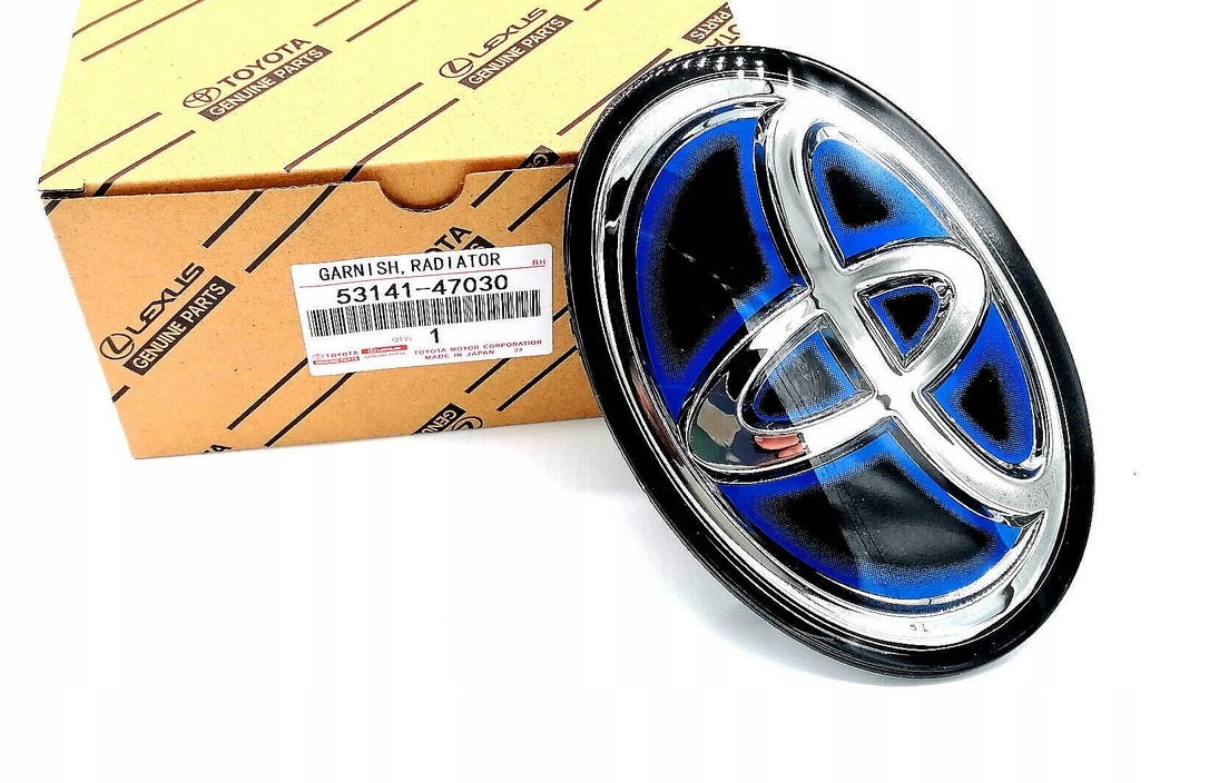 EMBLEMAT W GRILL POD RADAR TOYOTA PRIUS 16-RAV 4 17- 53141-47030 NOWY !