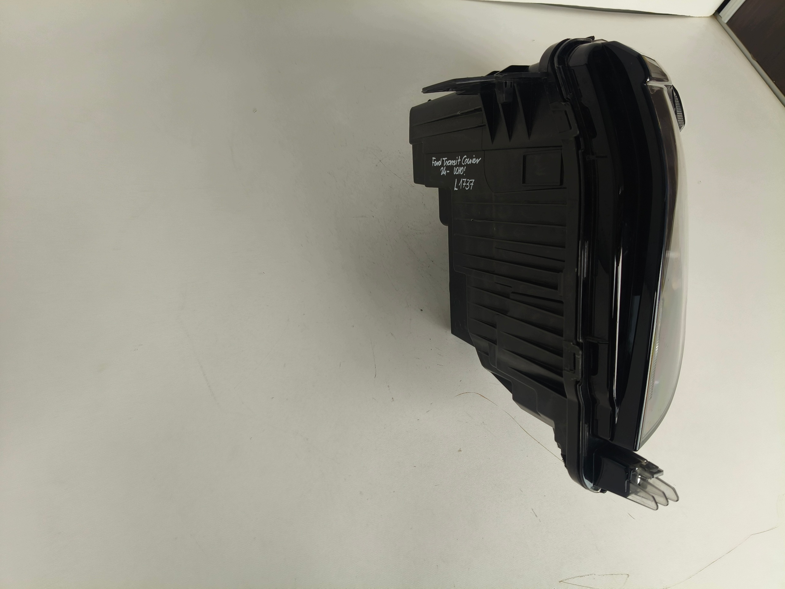 Licht links REFLEKTOR FORD TRANSIT COURIER 24- LED