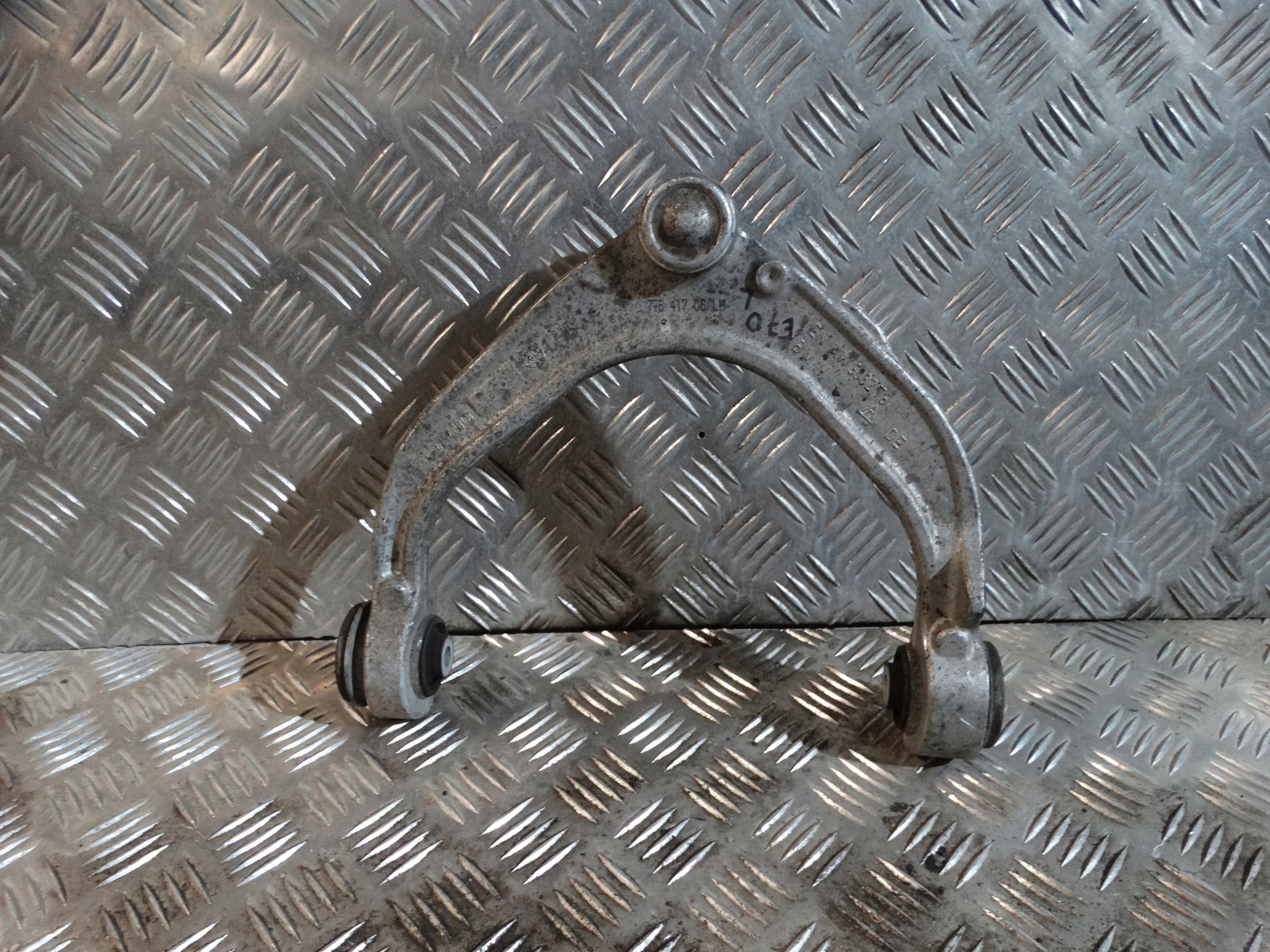 arm front left BMW E70 E71 F16 F15 1