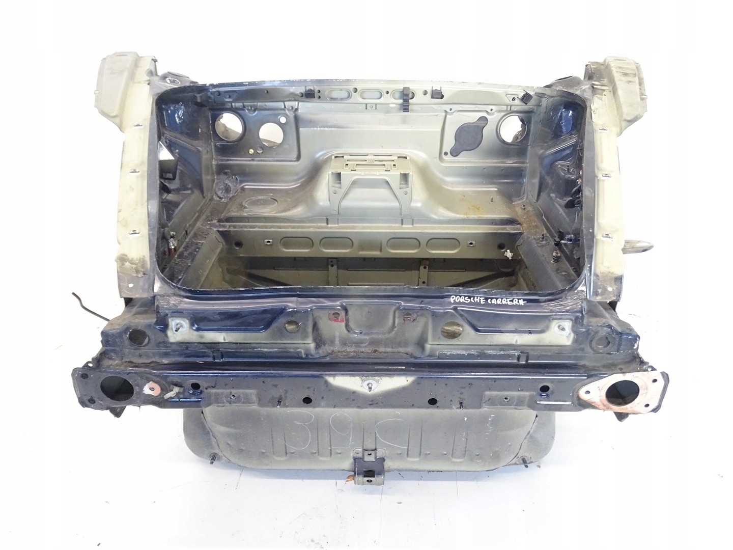 WANNA BAGAŻNIK ĆWIARTKI PRZÓD PRZEDNIE PORSCHE CARRERA 911 997