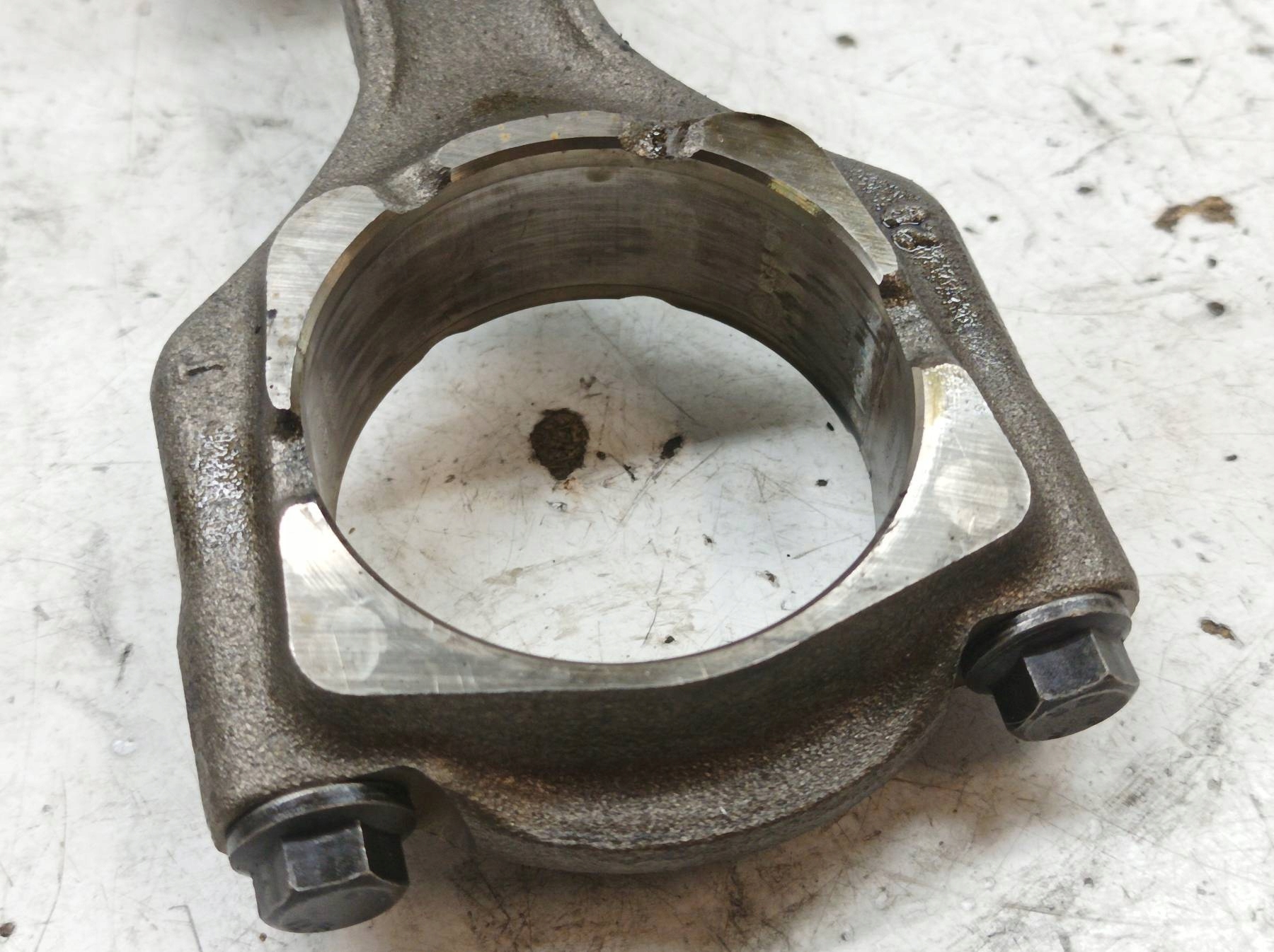 piston connecting rod 1.9 CDTI Opel Astra III (2004- ) H