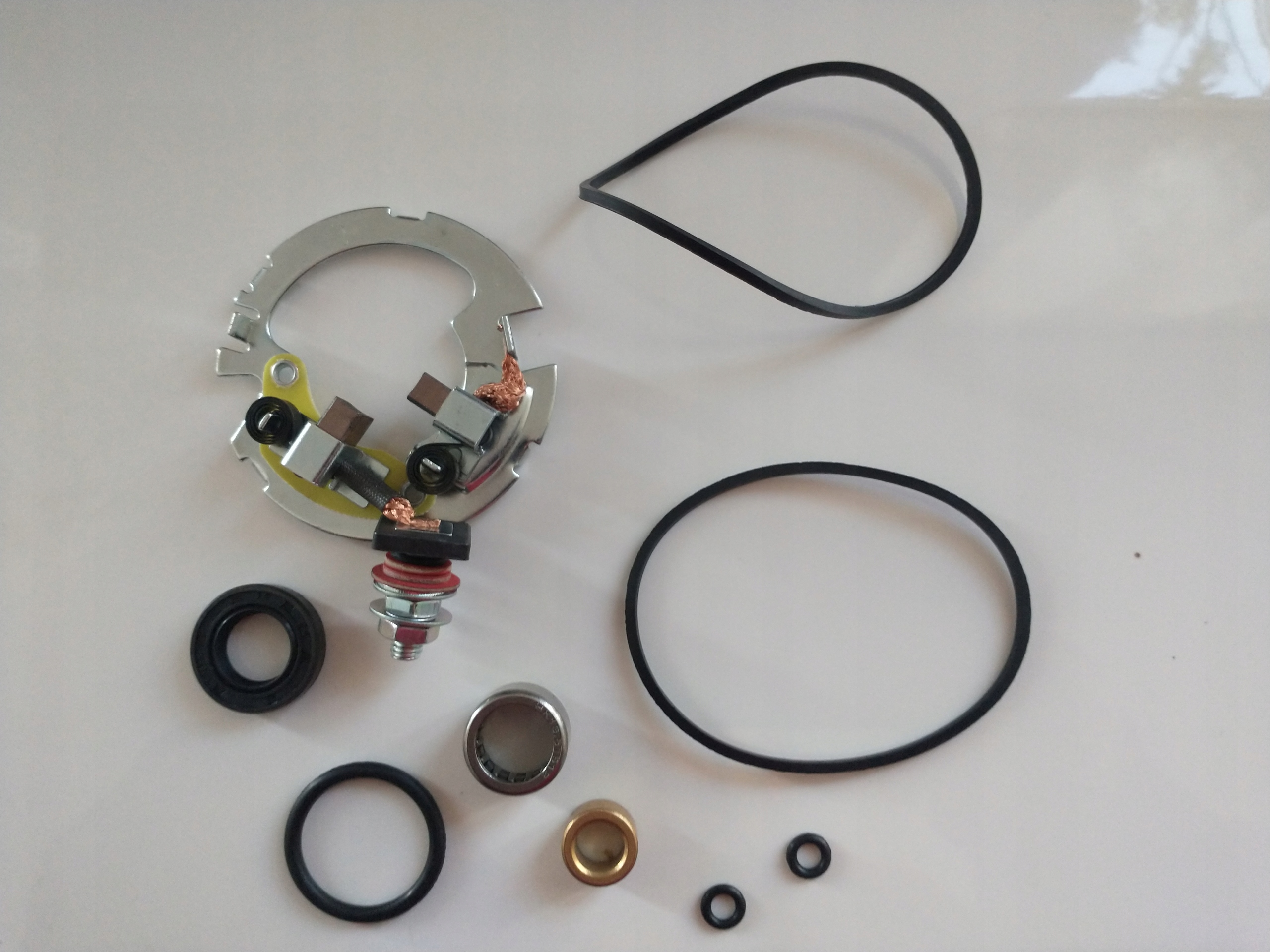 szczotkotrzymacz mitsuba SM-13