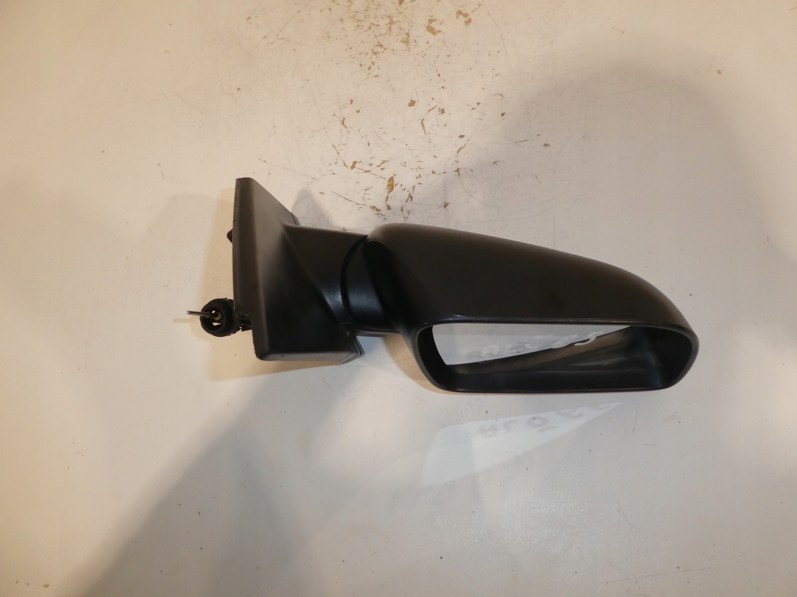 mirror right VW POLO IV 6Q0 6Q0857934 manually
