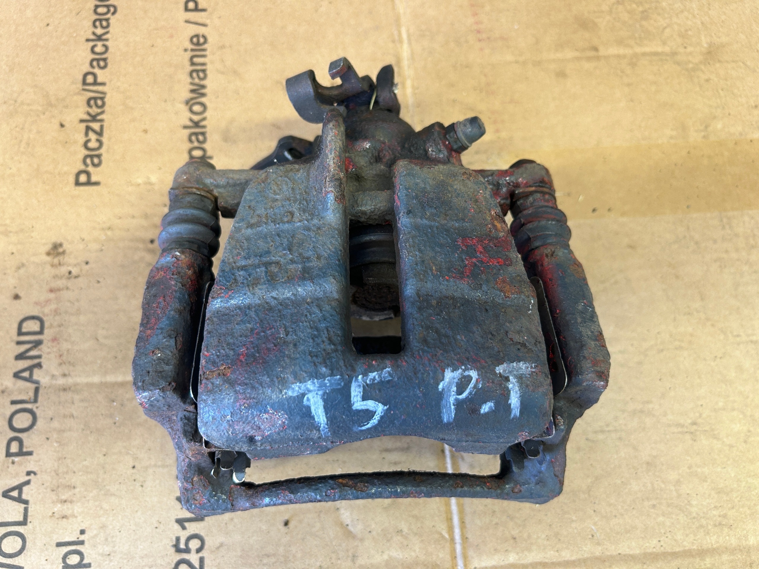 VW TRANSPORTER CARAVELLE T5 caliper brake right rear part