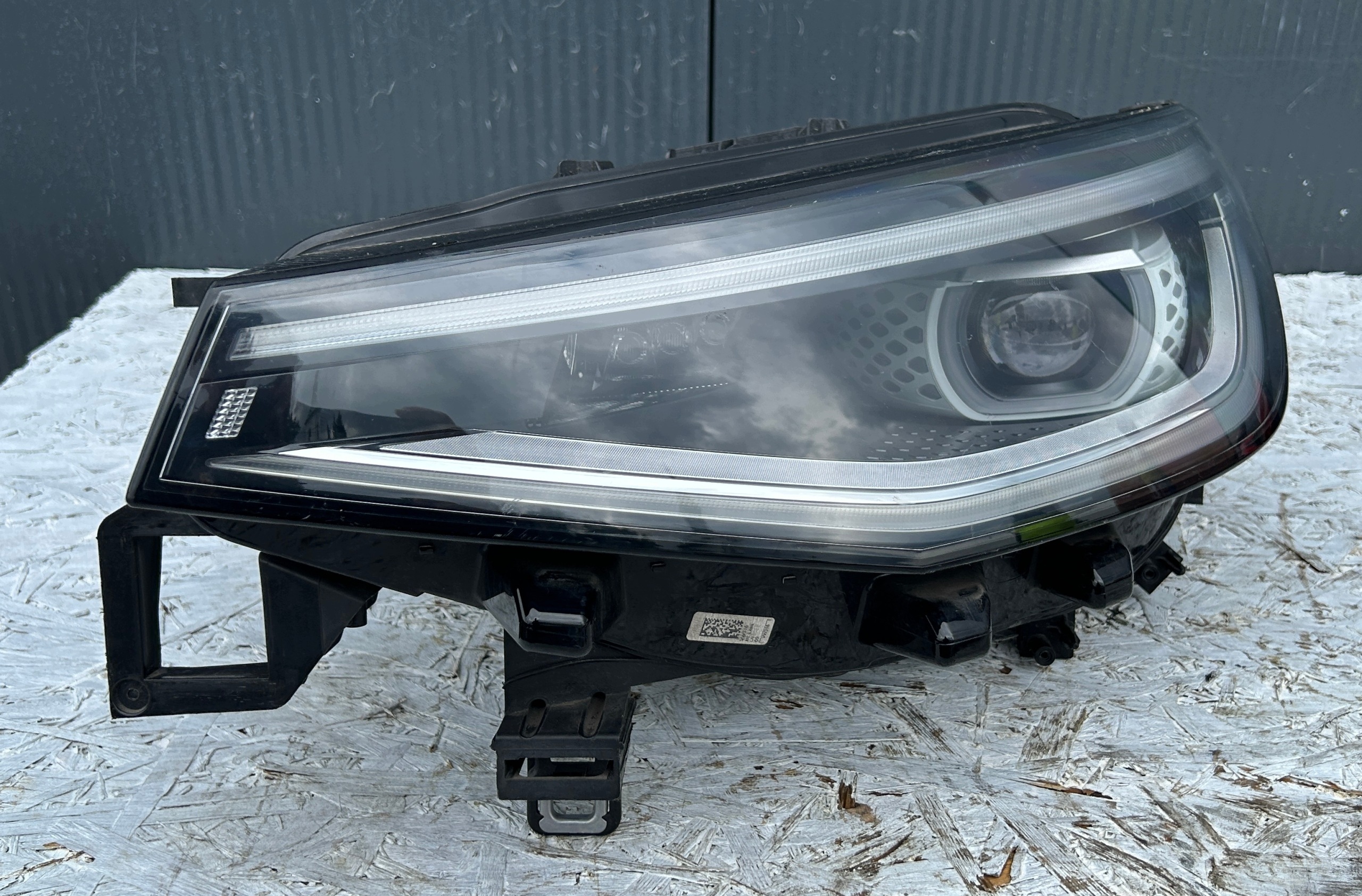 light left front front FULL LED IQ VW ID4 ID.4 11B941035M
