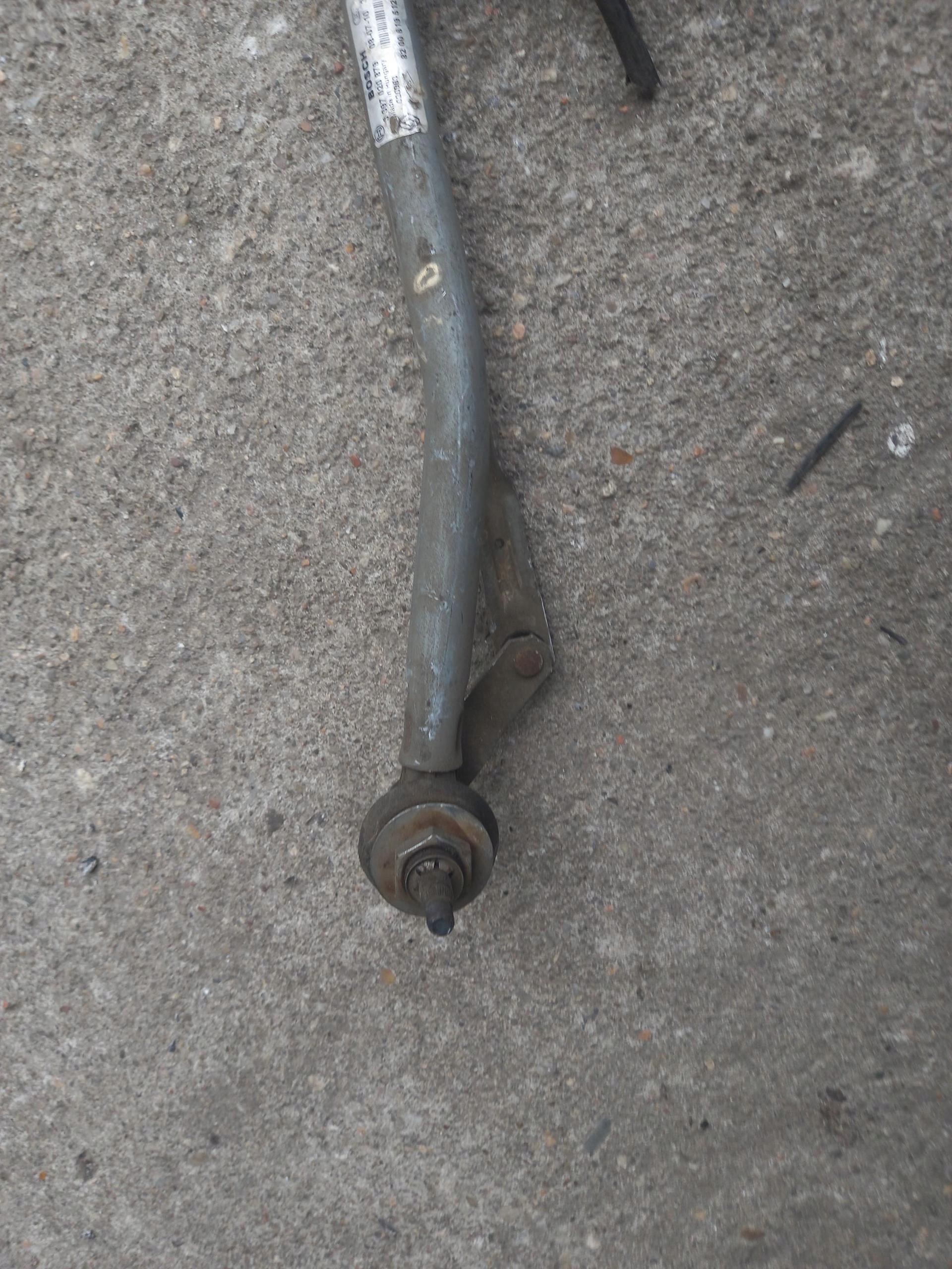 wiper mechanism front DACIA SANDERO and EU