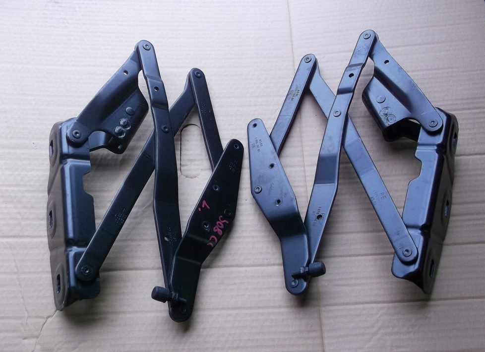 PEUGEOT 308 CC ZAWIAS KLAPY BAGAZNIKA