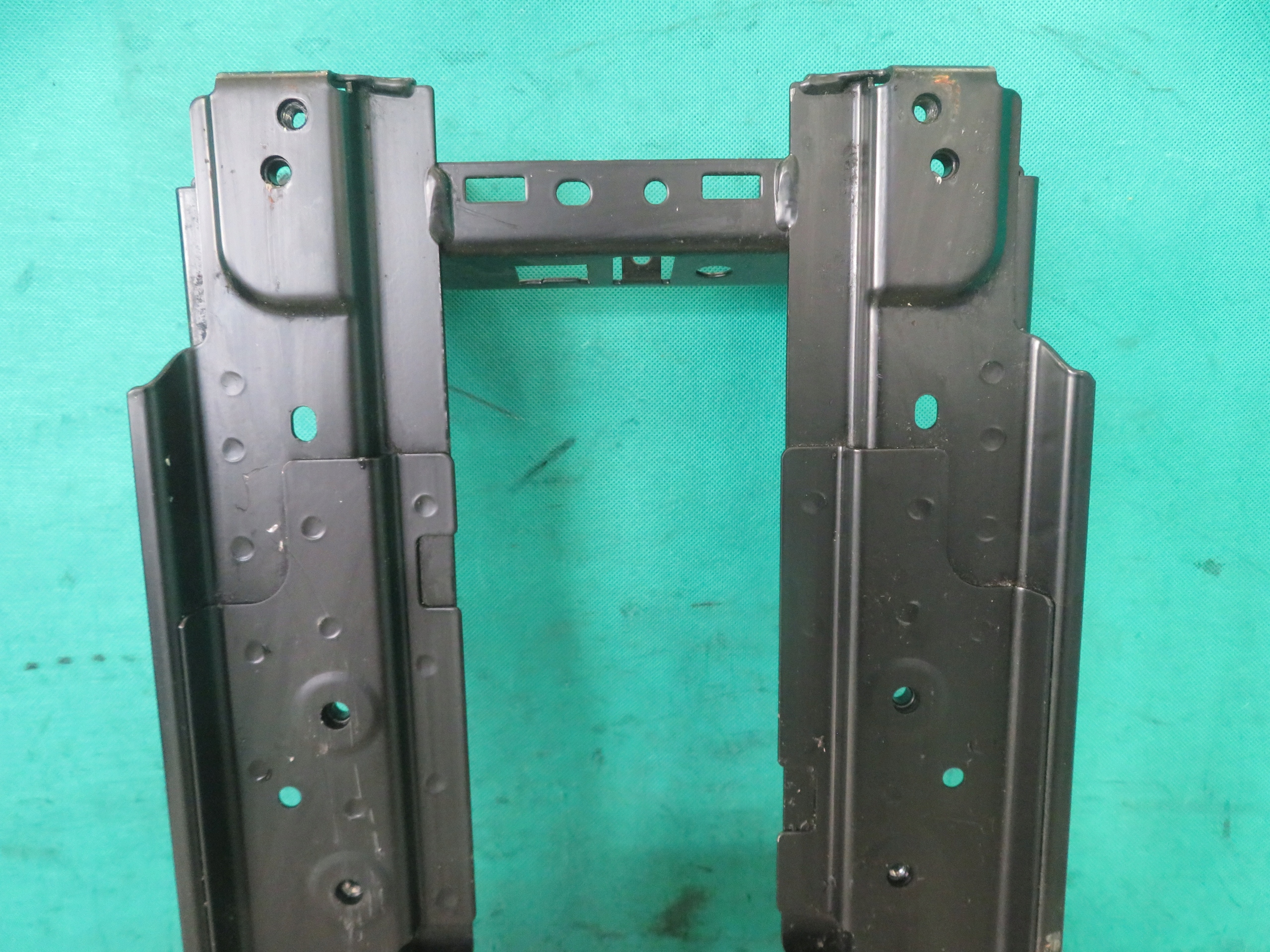 Grundlage Halter SITZ SCANIA G410 CNG