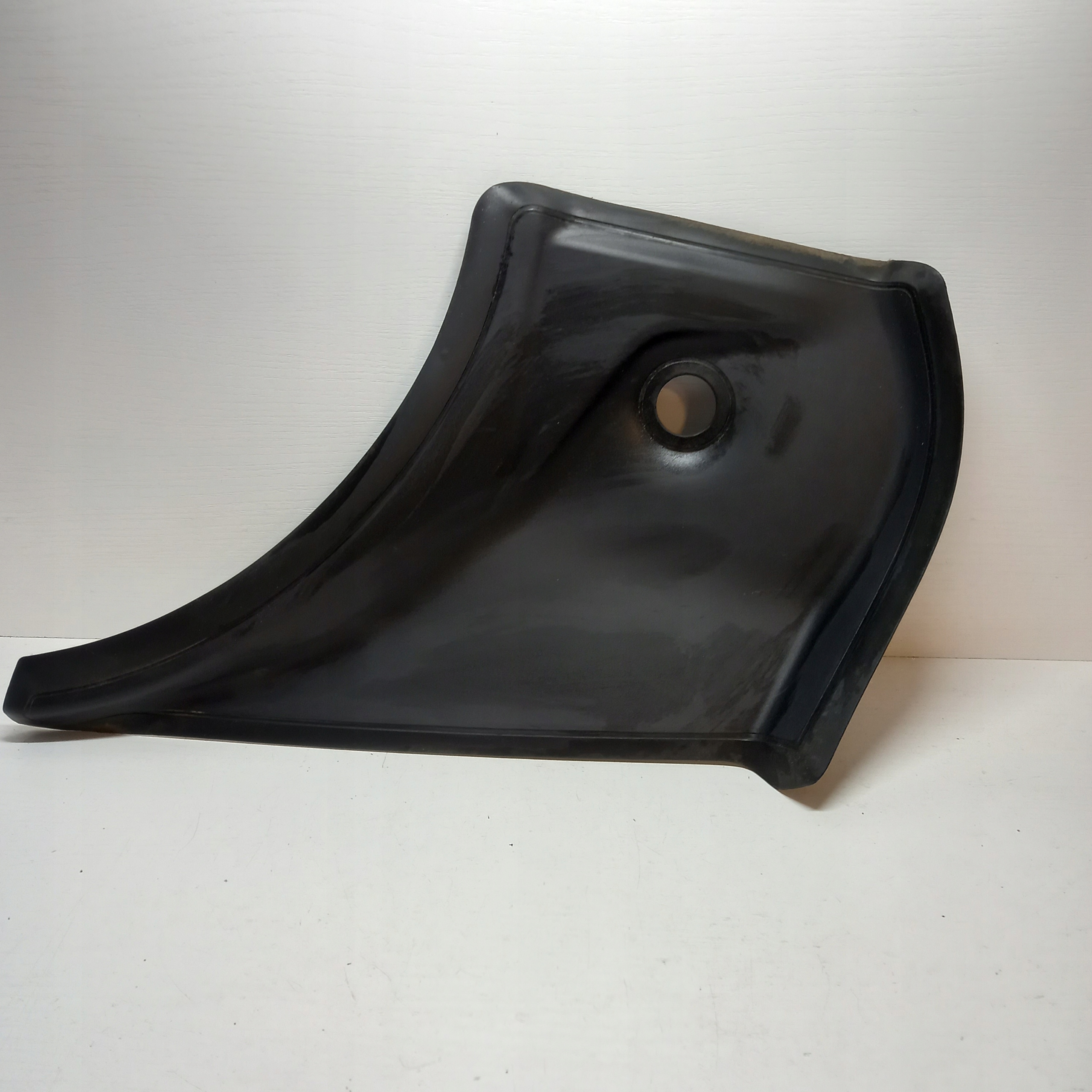 Supra GR MK5 прокладка правая задняя 51498811678