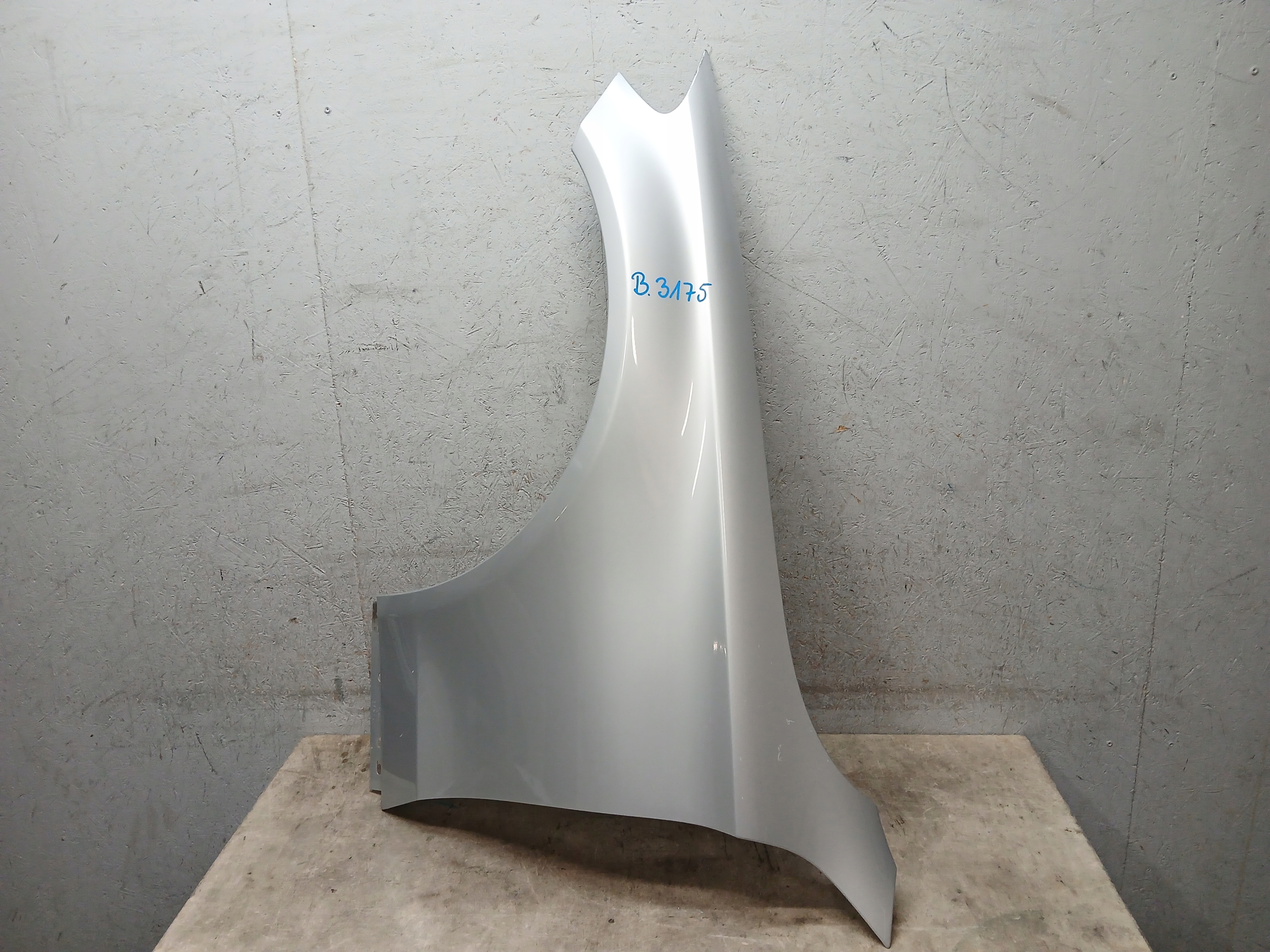 fender front left MERCEDES C class W205