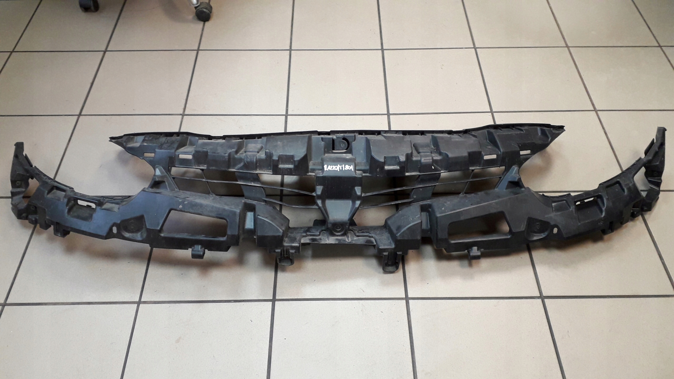 RENAULT FLUENCE WZMOCNIENIE ZDERZAKA PRZEDNIEGO