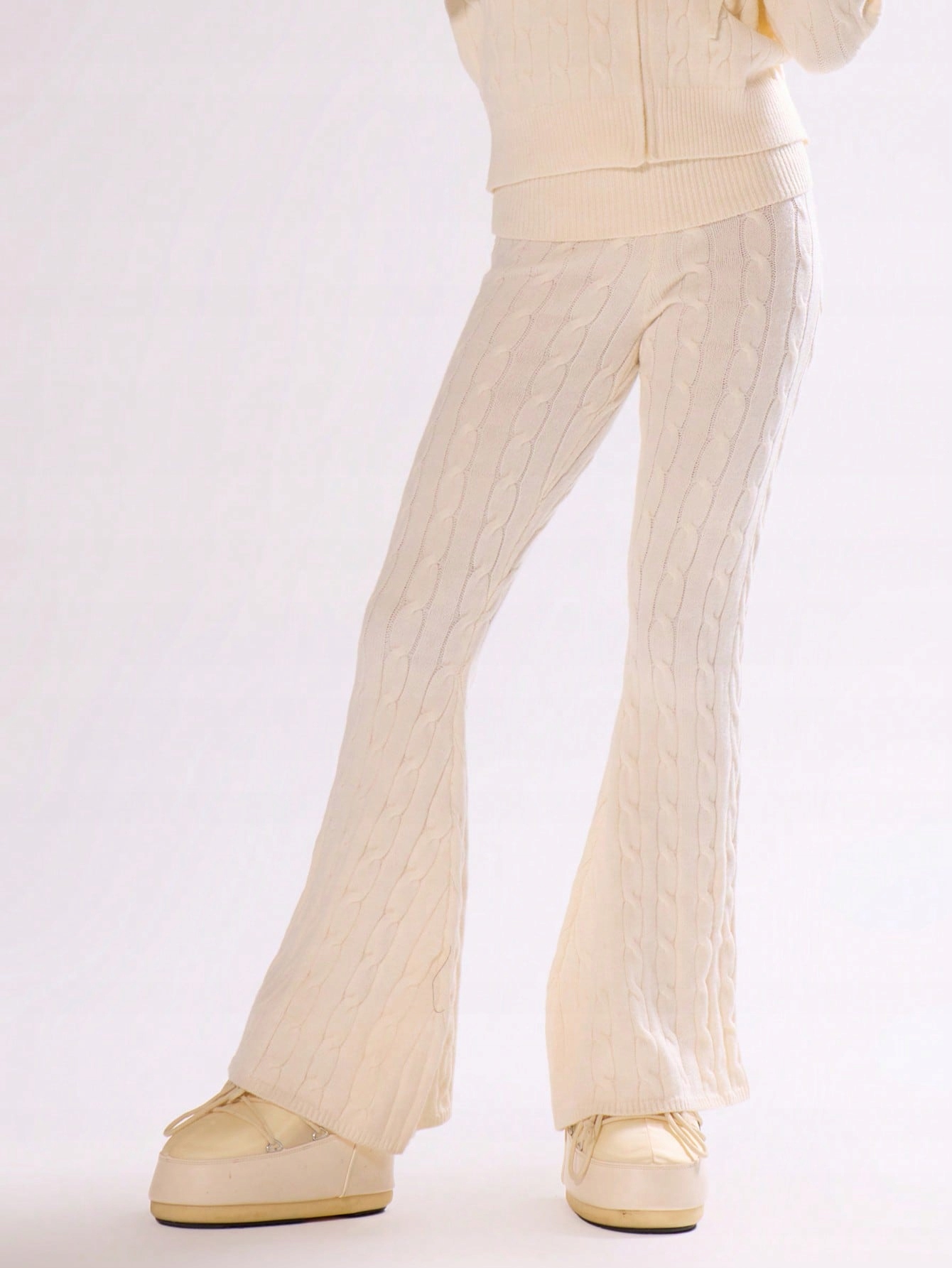 Dámské Pletené Kalhoty Zvonky Béžové Na Zimu Musera Casual S 36