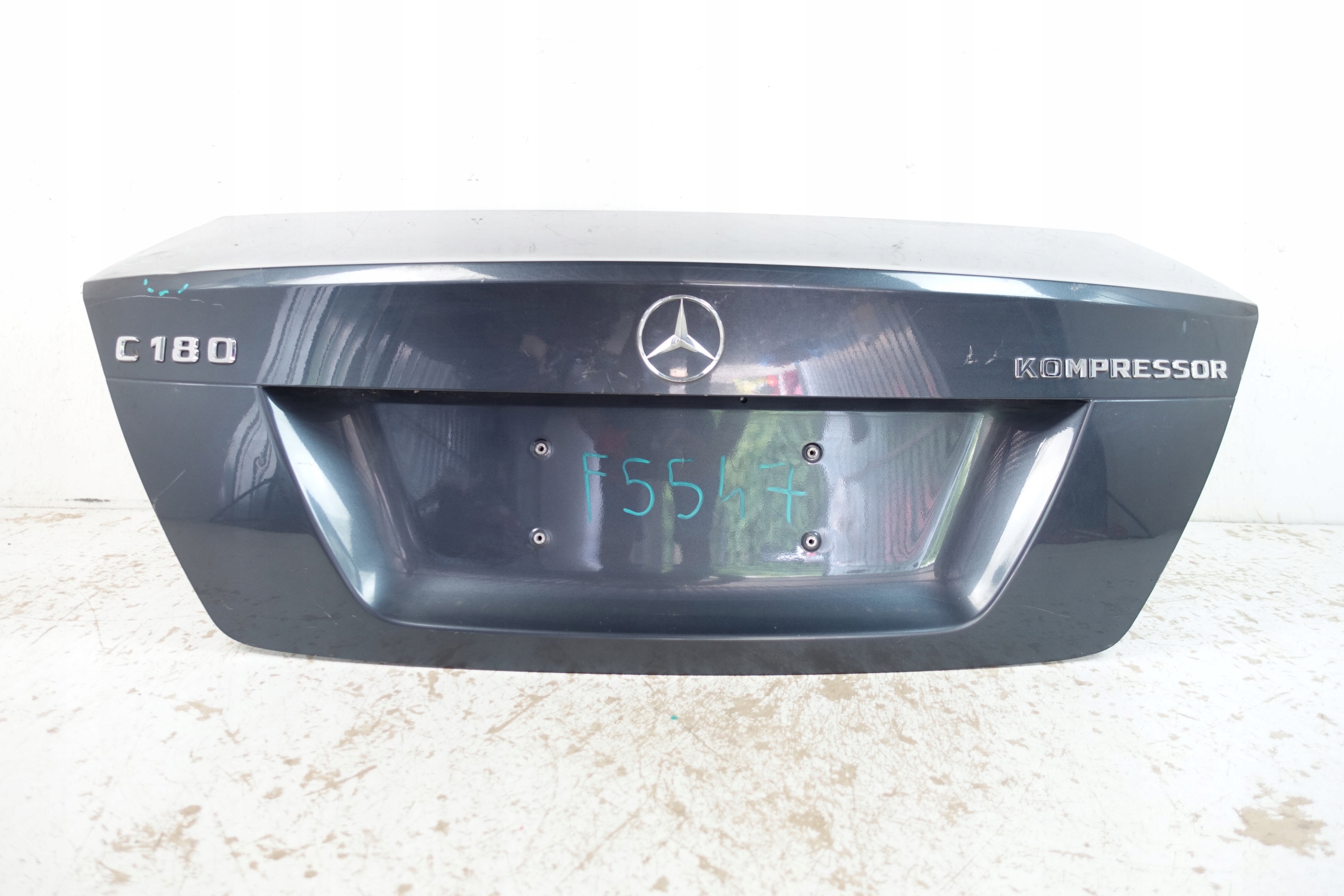 MERCEDES C-KLASA W204 2007- trunk door cover boot