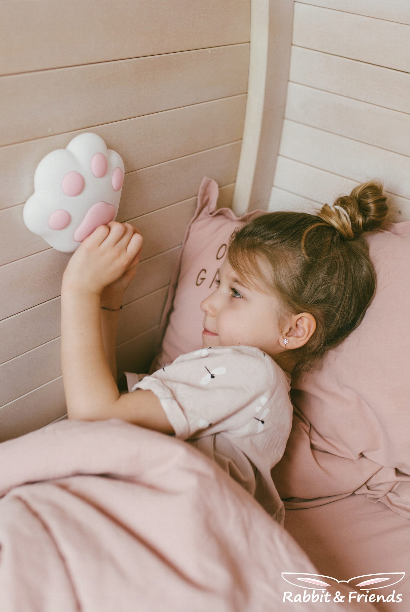 LAMPKA Nocna ŁAPKA Silikonowa Różowa Rabbit & Friends Marka inna marka