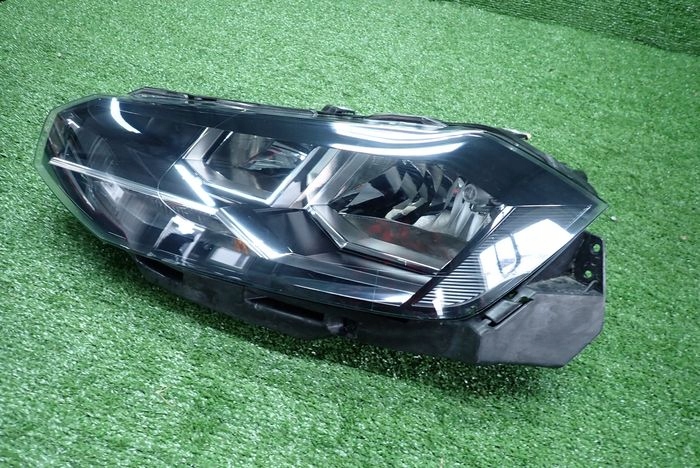 VW POLO 2G 17- reflektor left light left