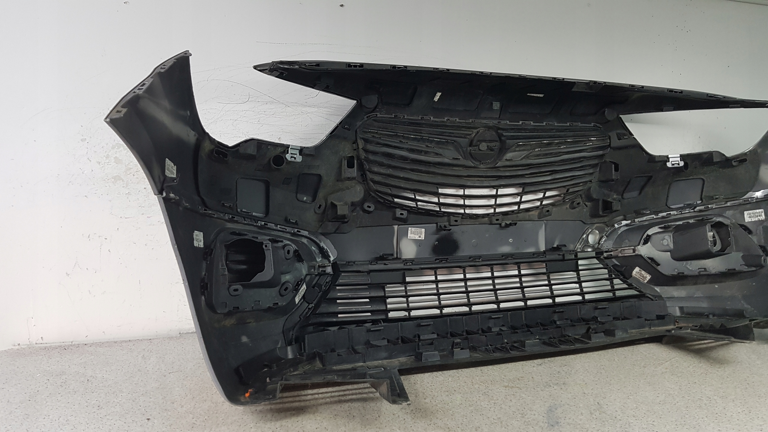 OPEL COMBO E 2018 - bumper front 7591