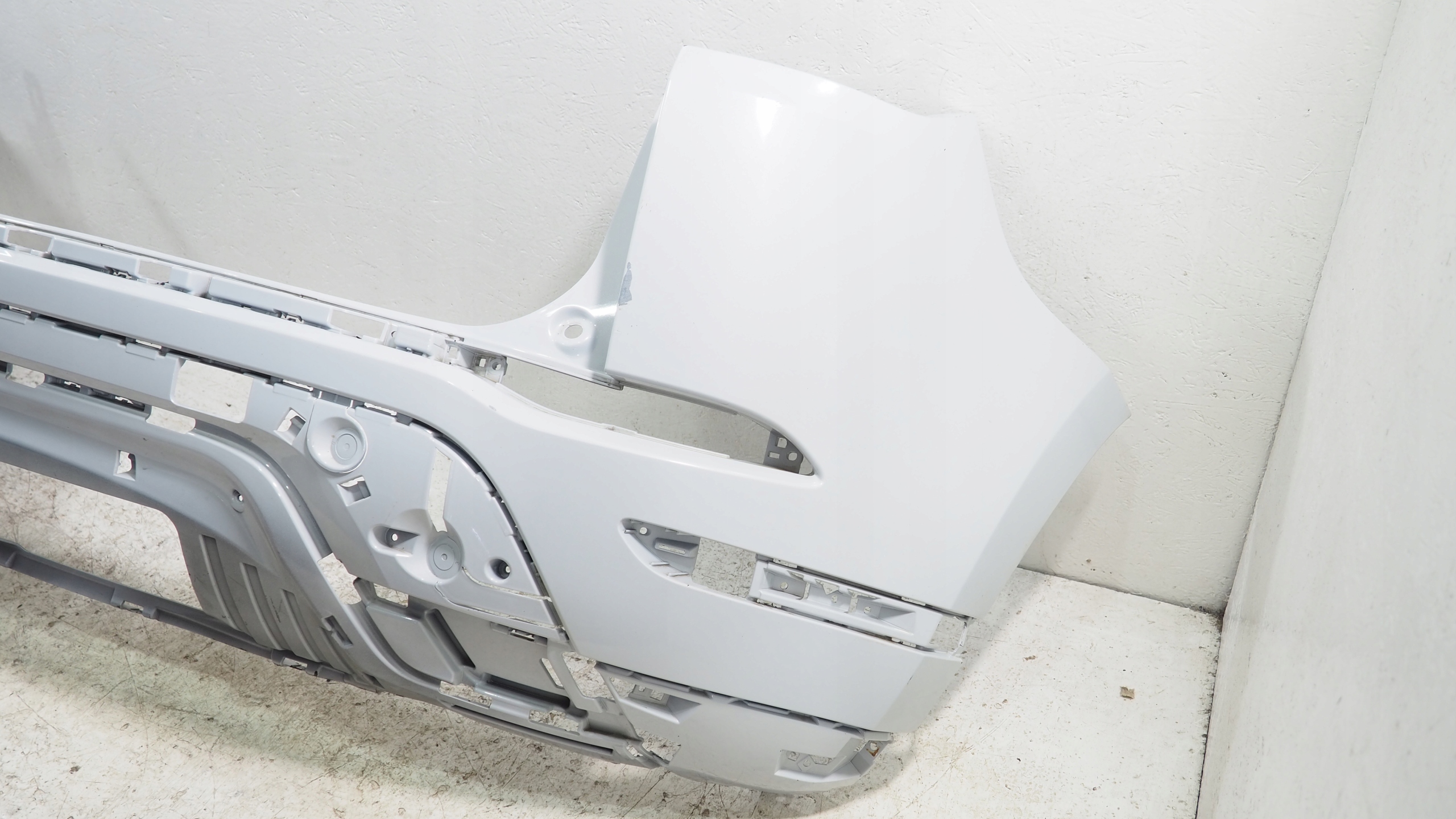 Range Rover Evoque II bumper rear part rear K8D2-17D781-AAW