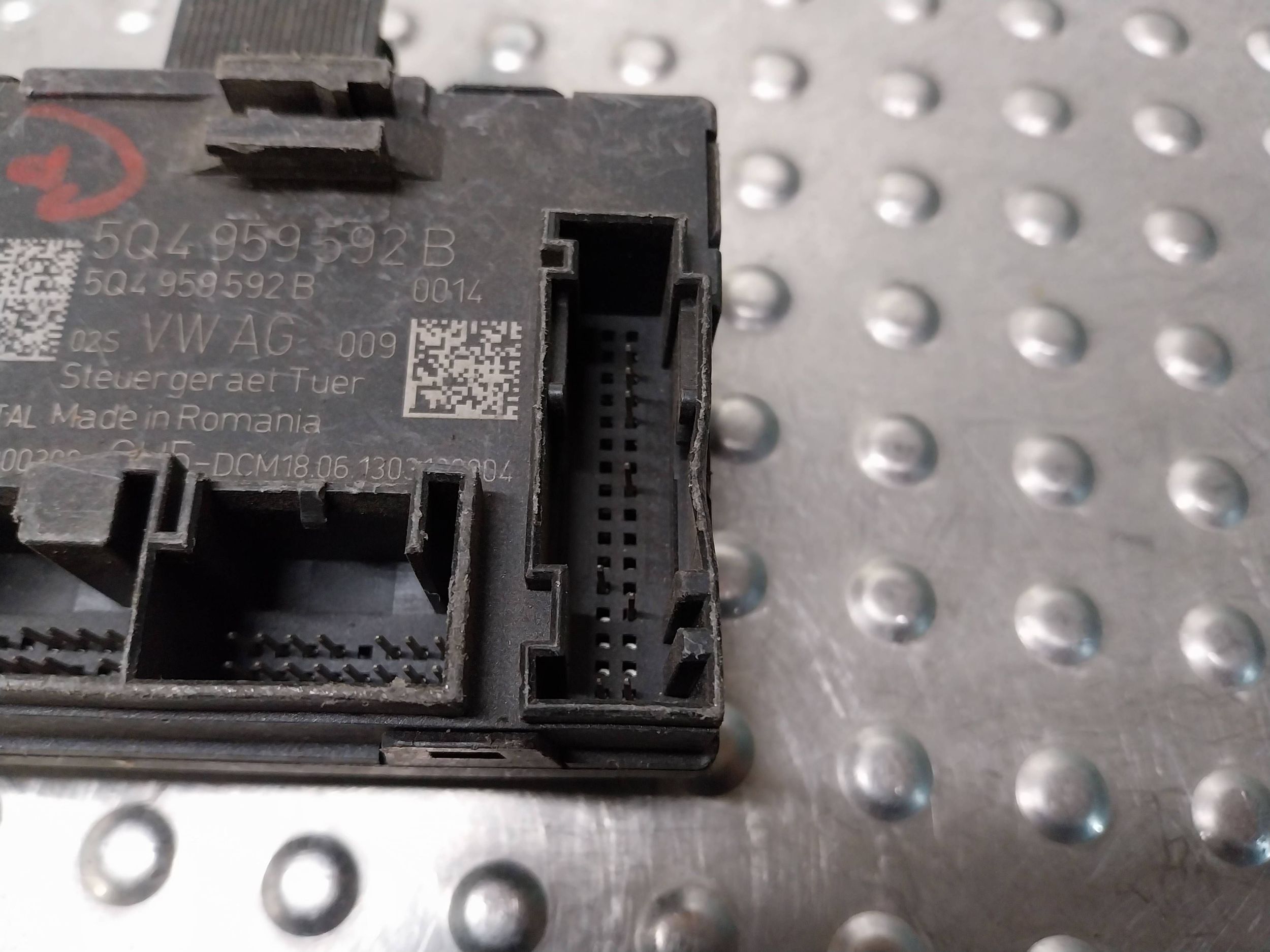 module control unit door right front 5Q4959592B LEON III OCTAVIA III A3 8V
