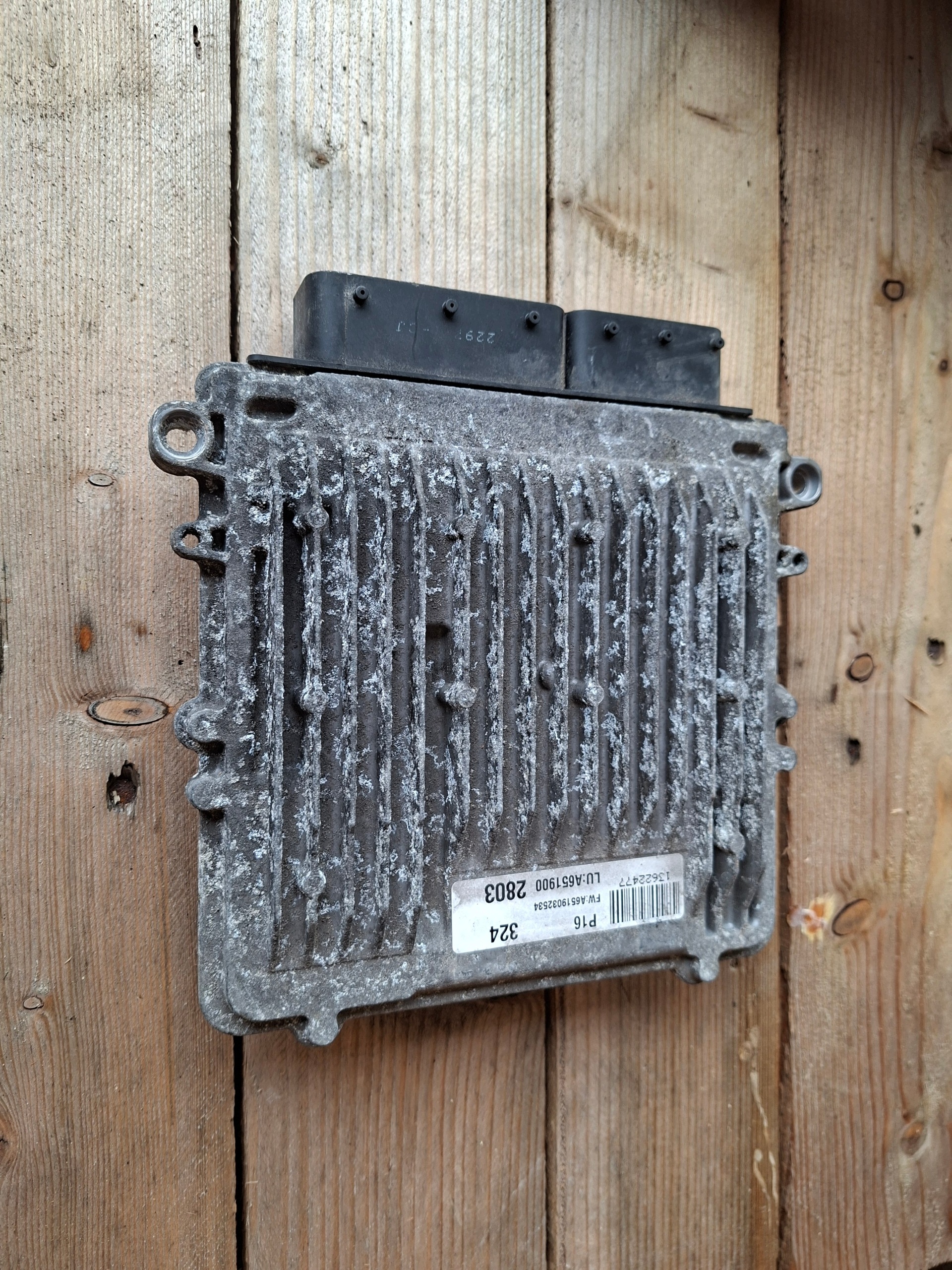 MERCEDES VITO W447 computer control unit of the engine 2.2 CDI A6519002803