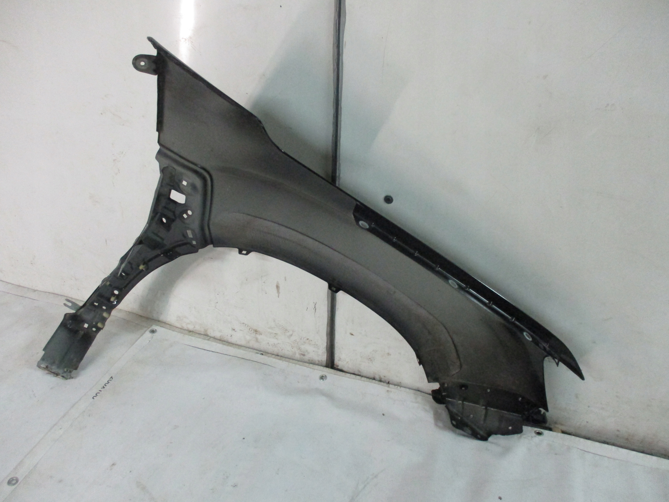 fender left front front Dacia Duster 2 II 17-19 rok