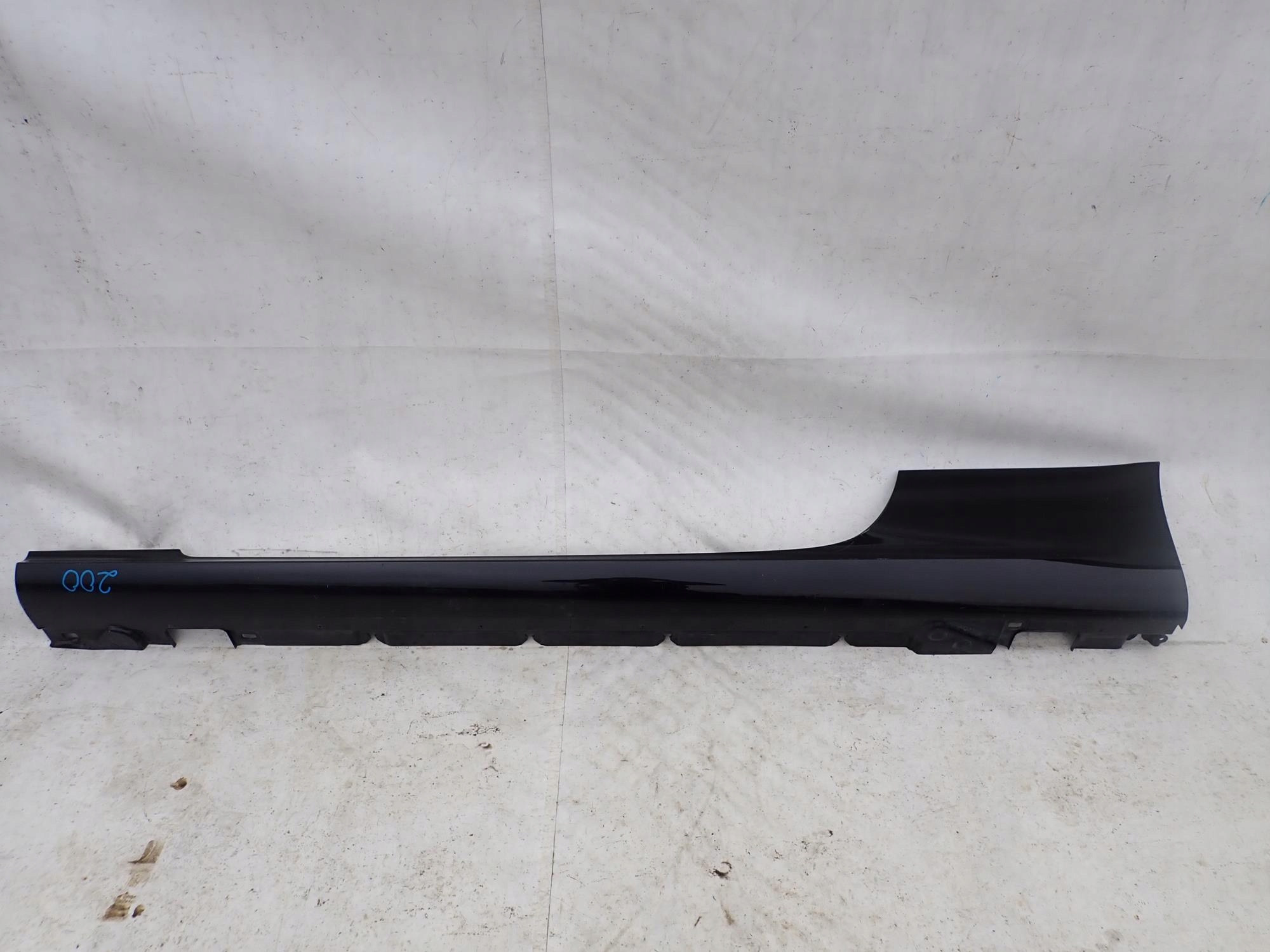 MERCEDES E-KL C238 COUPE 17-23 moulding threshold left