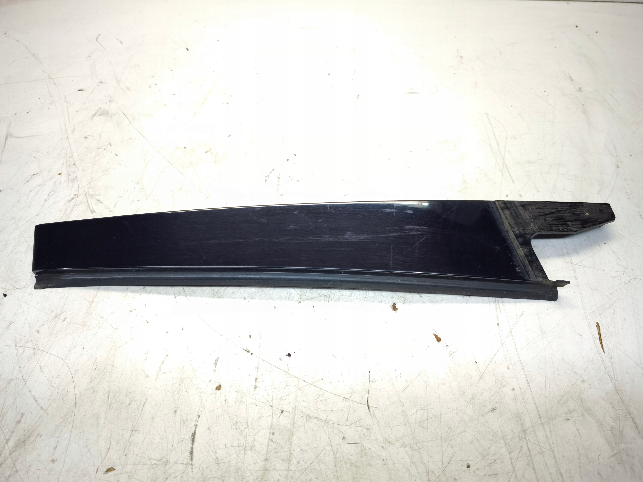 cap cover SLUPKA left rear part AUDI A4 B8 8K0839901K