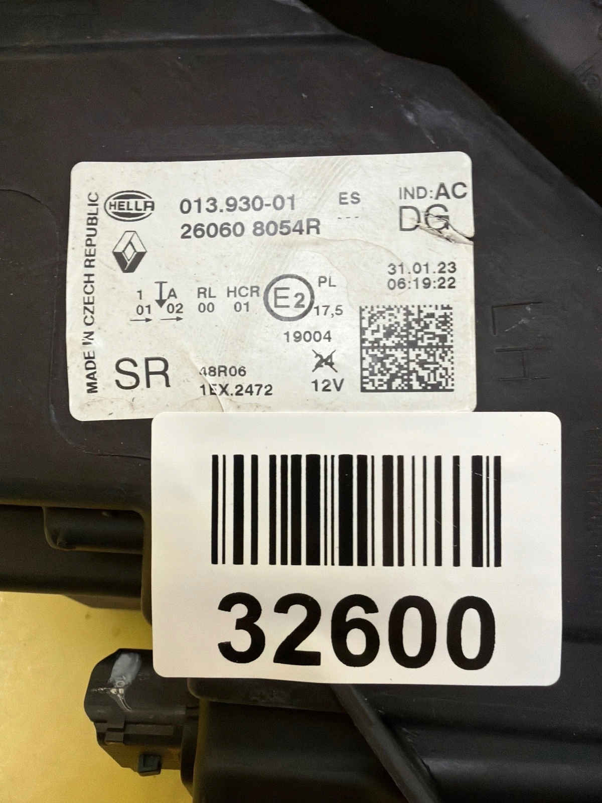 light left front Renault Captur II Full Led 260608054R