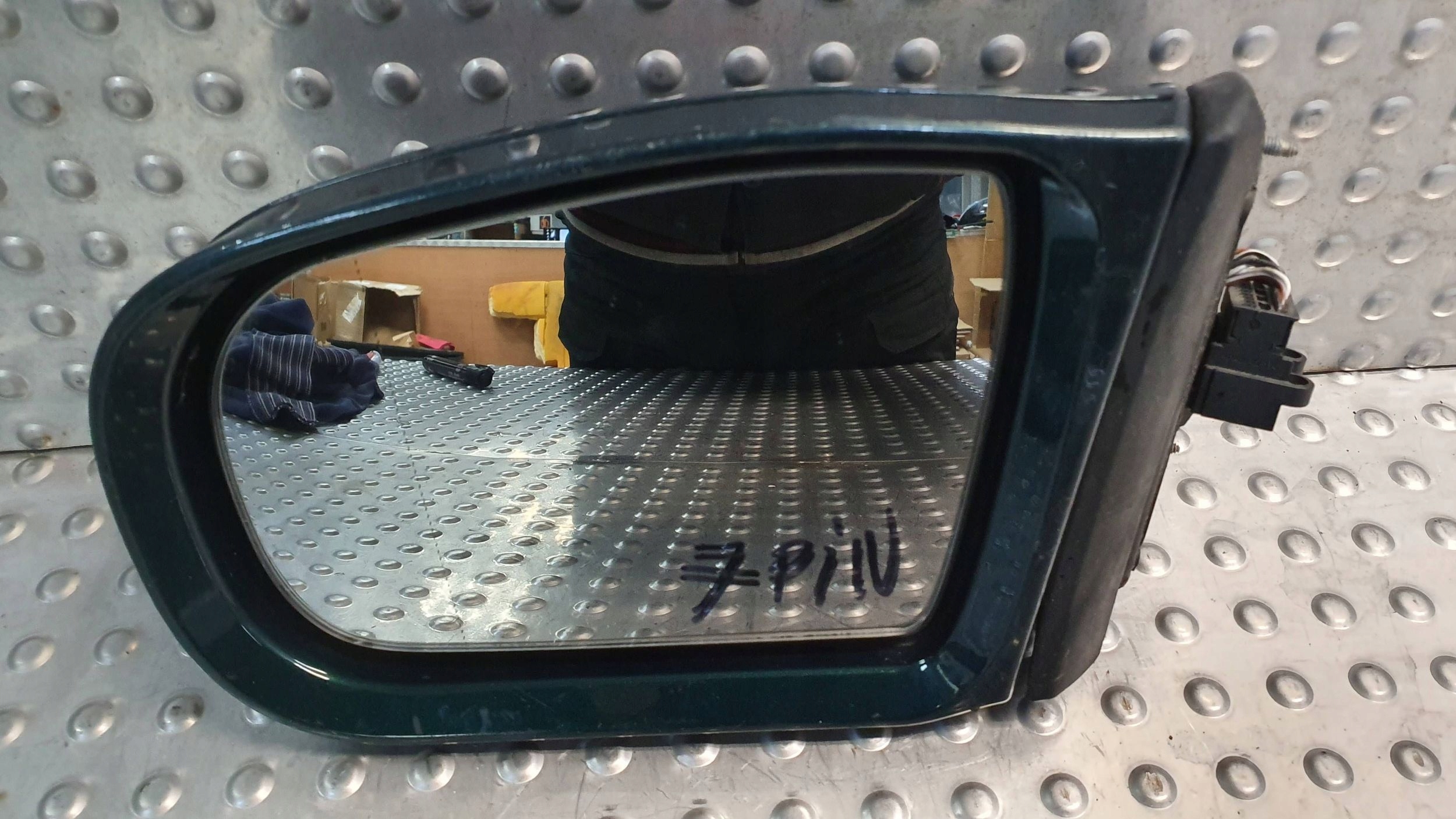 mirror left MERCEDES E-KLASA W210 7 PIN 95