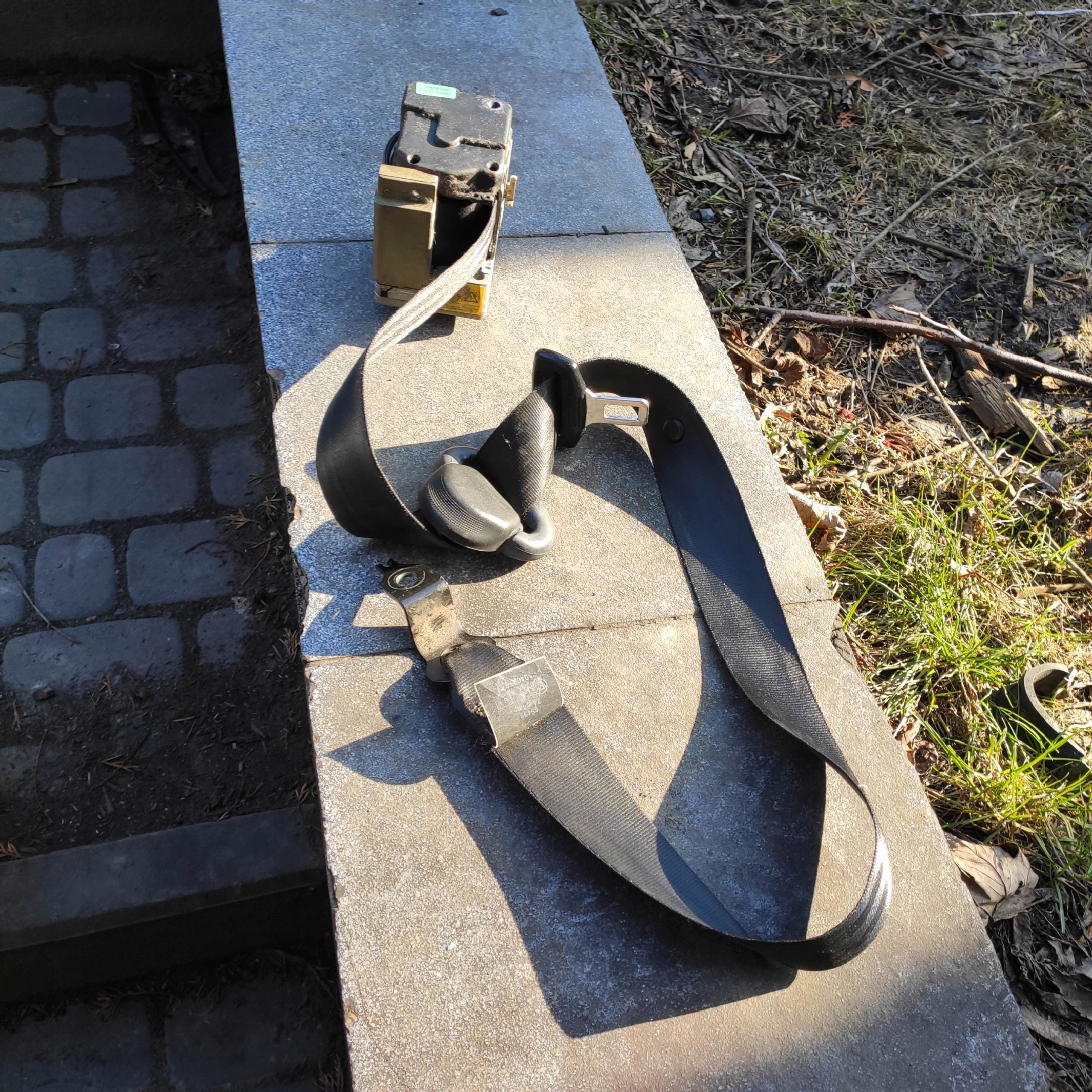 6Y0857701A - РЕМІНЬ БЕЗПЕКИ ЛІВИЙ ПЕРЕДНІЙ SKODA FABIA І