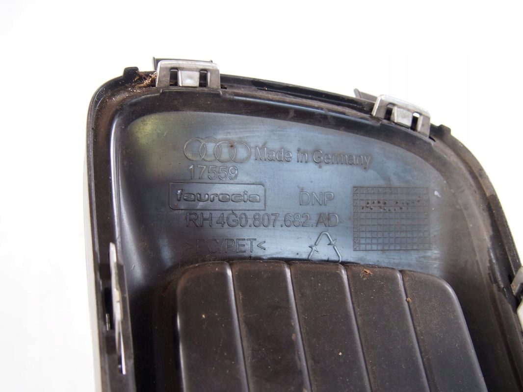 Audi A6 14r FL grille right grid a 6 2104 Lift