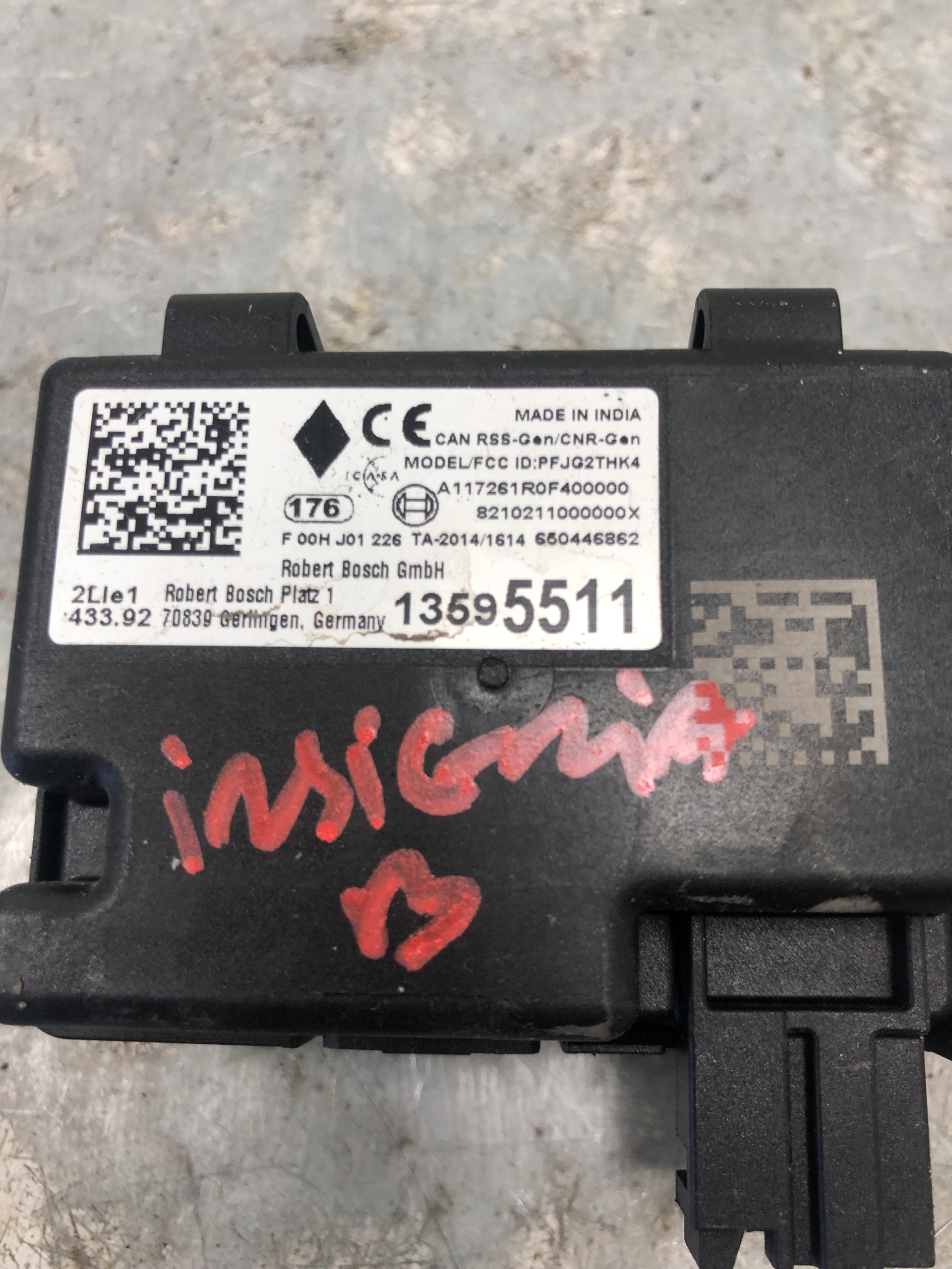 module de la serrure central OPEL INSIGNIA B 13595511