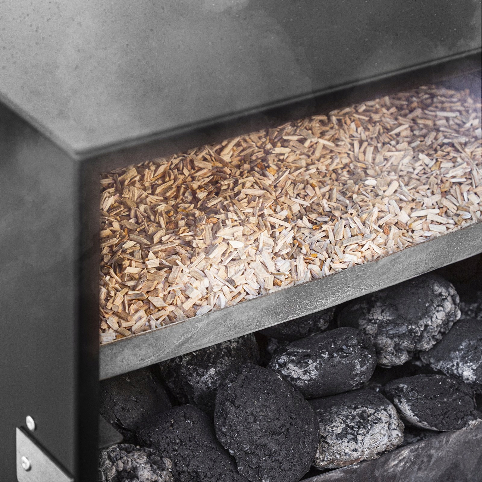 CZEREŚNIOWE zrębki 2L. KL.8 do wędzenia grillowania 100% CZEREŚNIA Klasa 08(6-8mm)