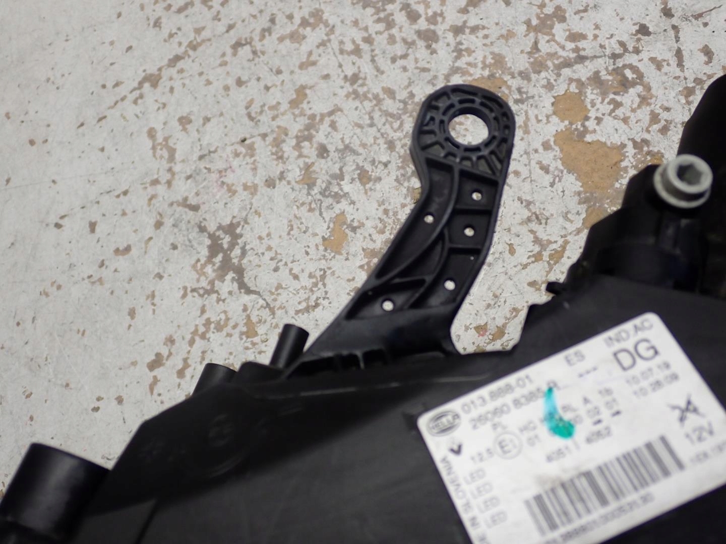 light front front left RENAULT KADJAR LIFT 2018- FULL LED 260608385