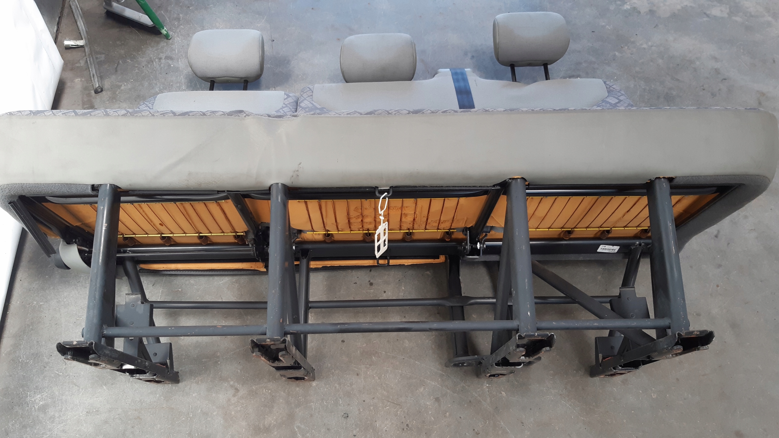 Lawka heck 2 rzad Renault Trafic III