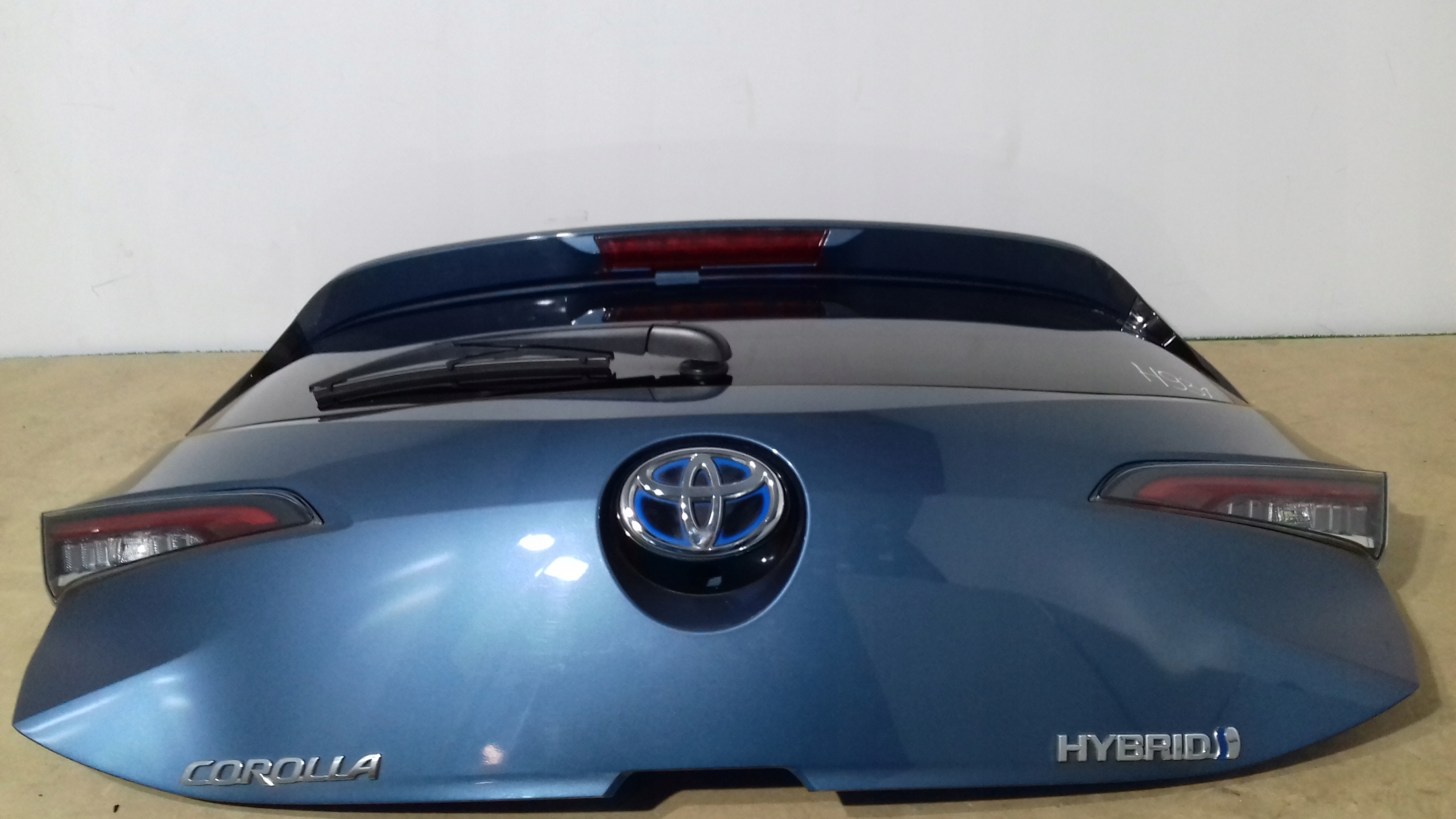 rear trunk door TOYOTA COROLLA E21 HATCHBACK 8U6 blue HB E210