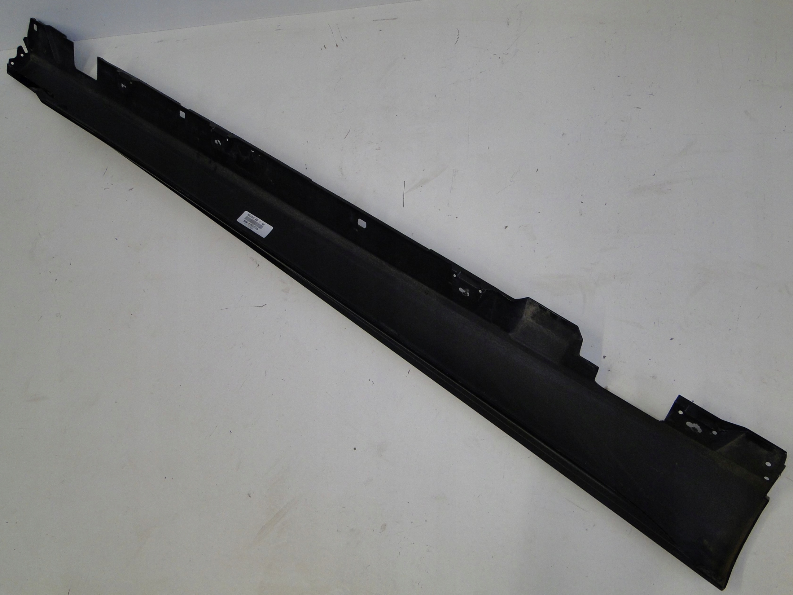 MERCEDES молдинг порога накладка левый C класс 206 W206 S206