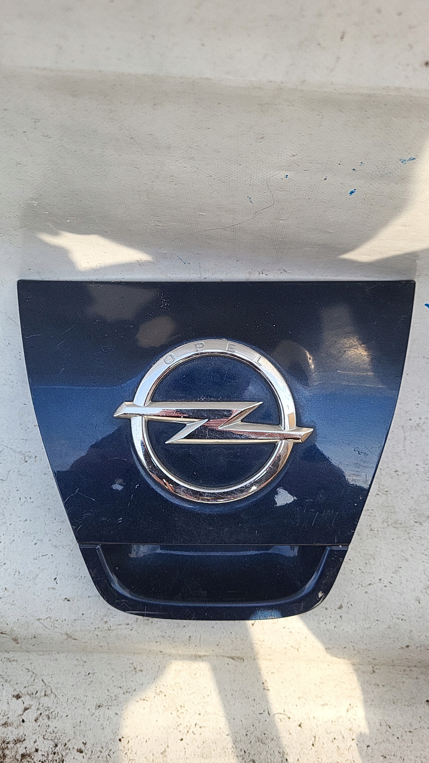 OPEL ASTRA IV 4 J 09- handle bonnet boot