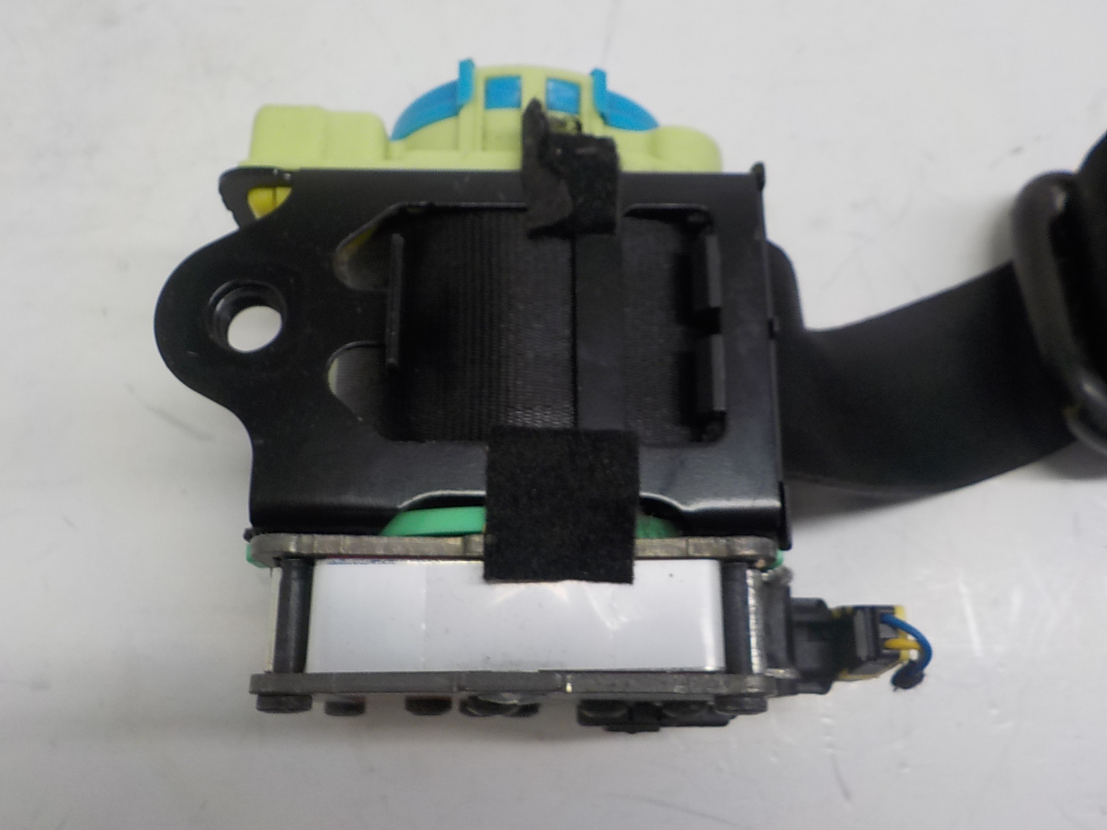 AUDI TT II Gurten Sicherheits Spanner rechts vorne 8J8857705