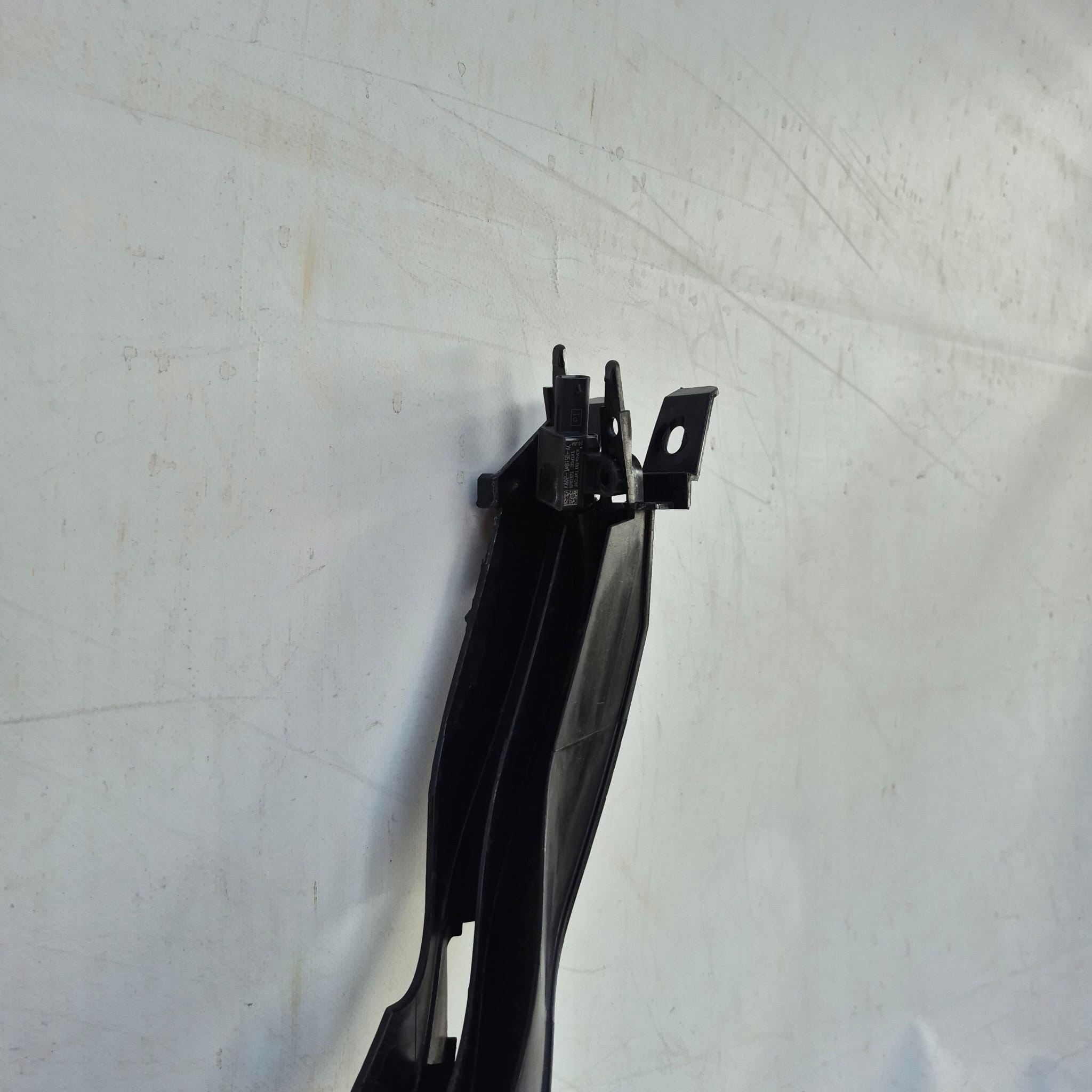 LAND ROVER EVOQUE II 18- sider pillar front + sensors K8D2-17E898-AA