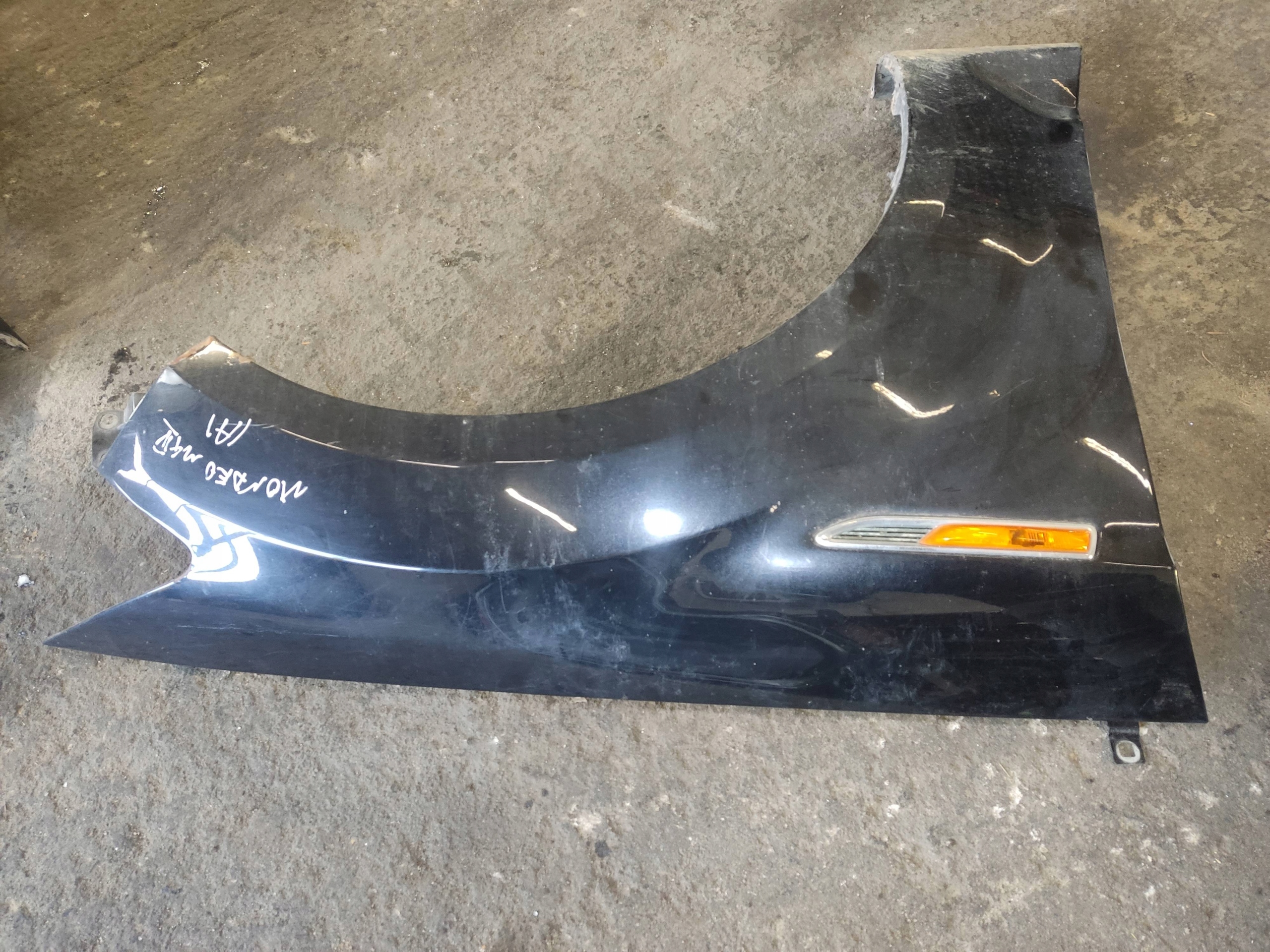 fender right front FORD Mondeo MK4 07r *G6*