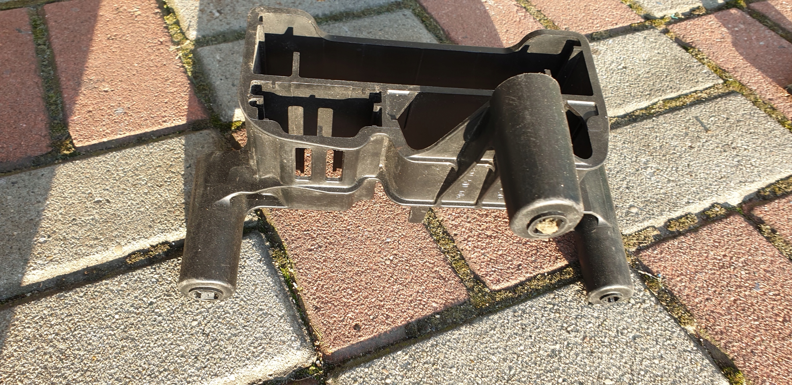 bracket support holder STEROWNIKA OPEL INSIGNIA A OE EU