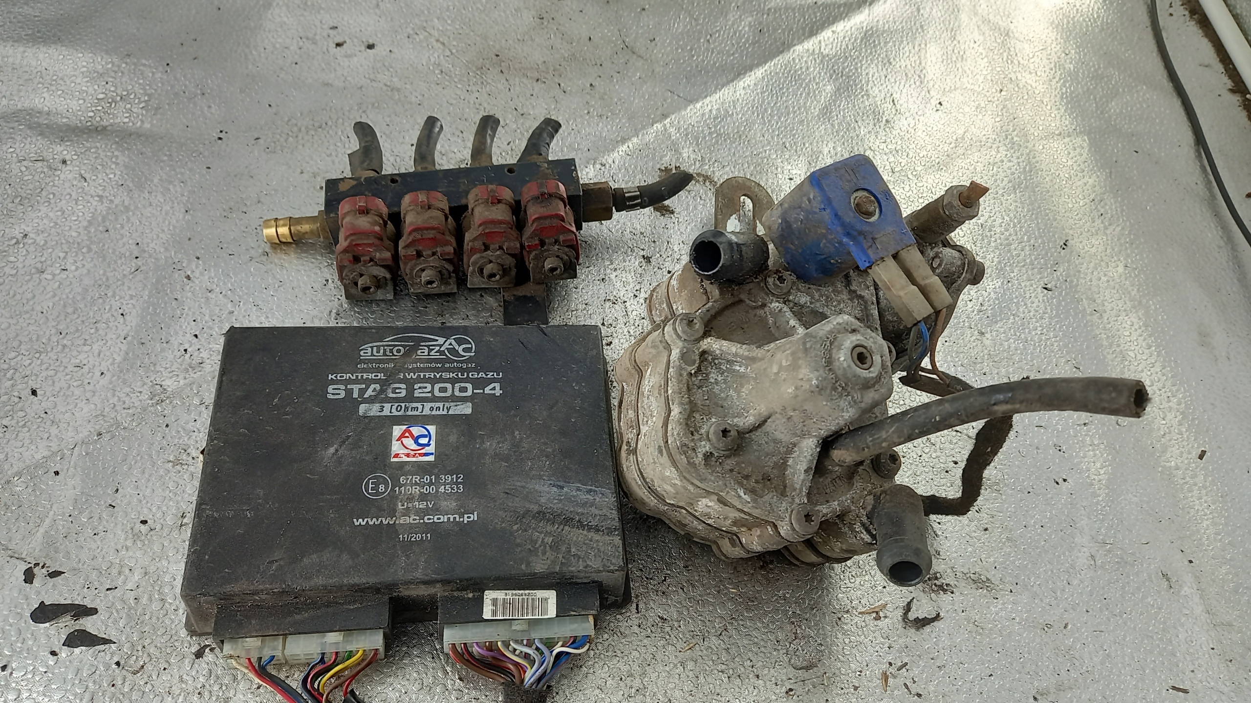 ГАЗОПРОВОД FORD FOCUS 99R HB