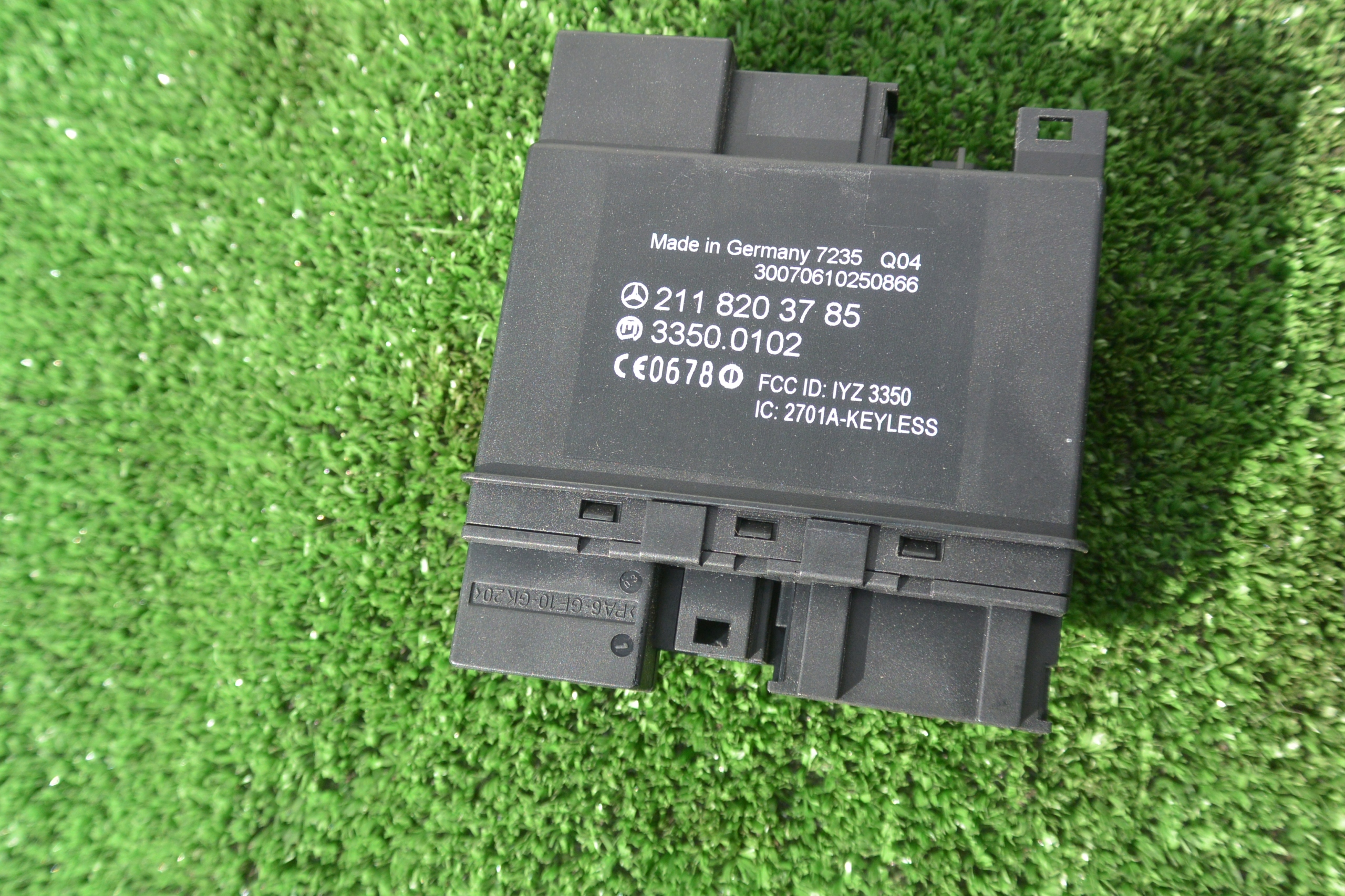 module control unit KEYLESS GO MERCEDES-BENZ W211 E-class KOMPLET